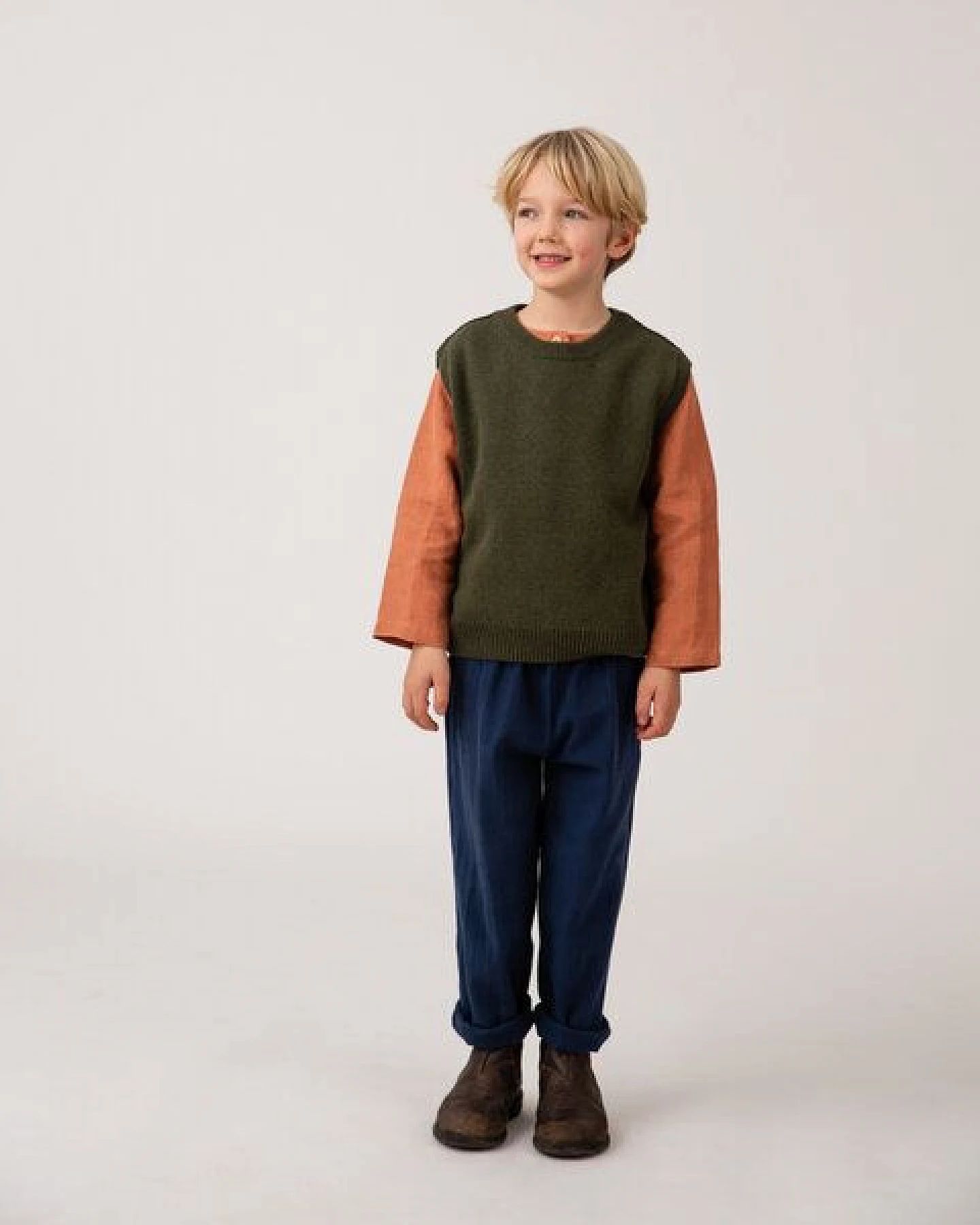 Matona Gestrickter Pullunder für Kinder aus recycelter Wolle / Knit Vest – Ansicht 2