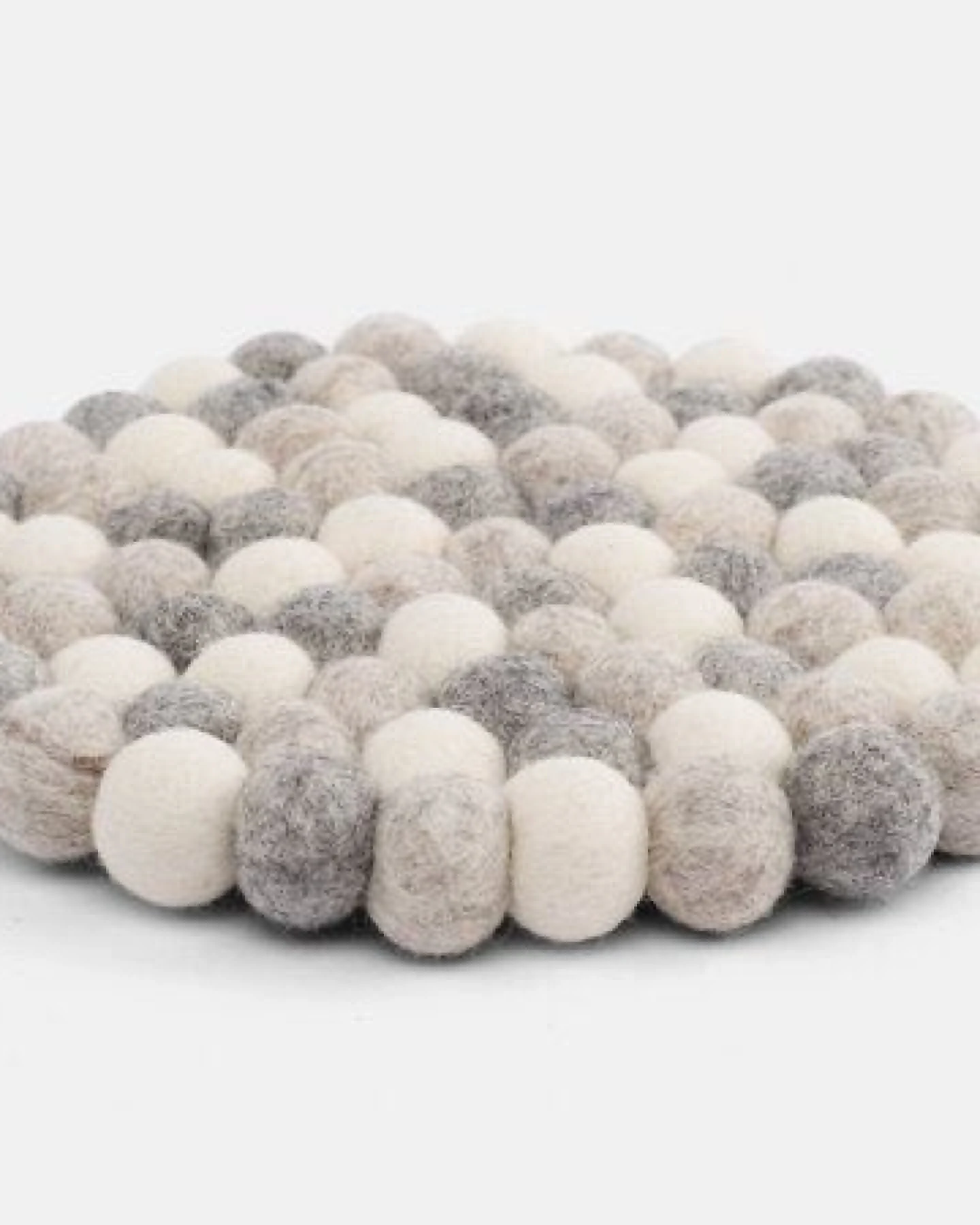 myfelt Filzkugel Topfuntersetzer (⌀ 20 cm) – Ansicht 2