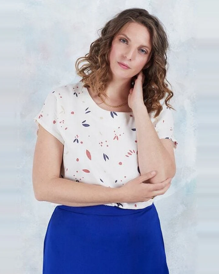 l'amour est bleu Bluse Modell Mae Rundhals Viskose