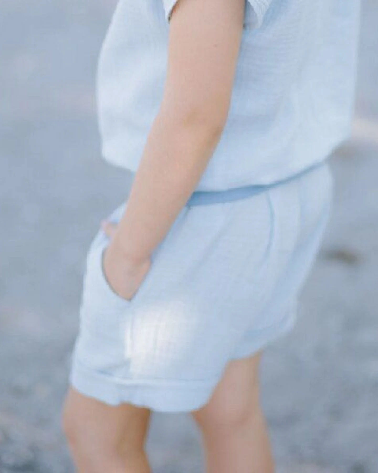 Babbily Kinder Sommer Shorts mit Komfortbund - Bio-Musselin – Ansicht 4