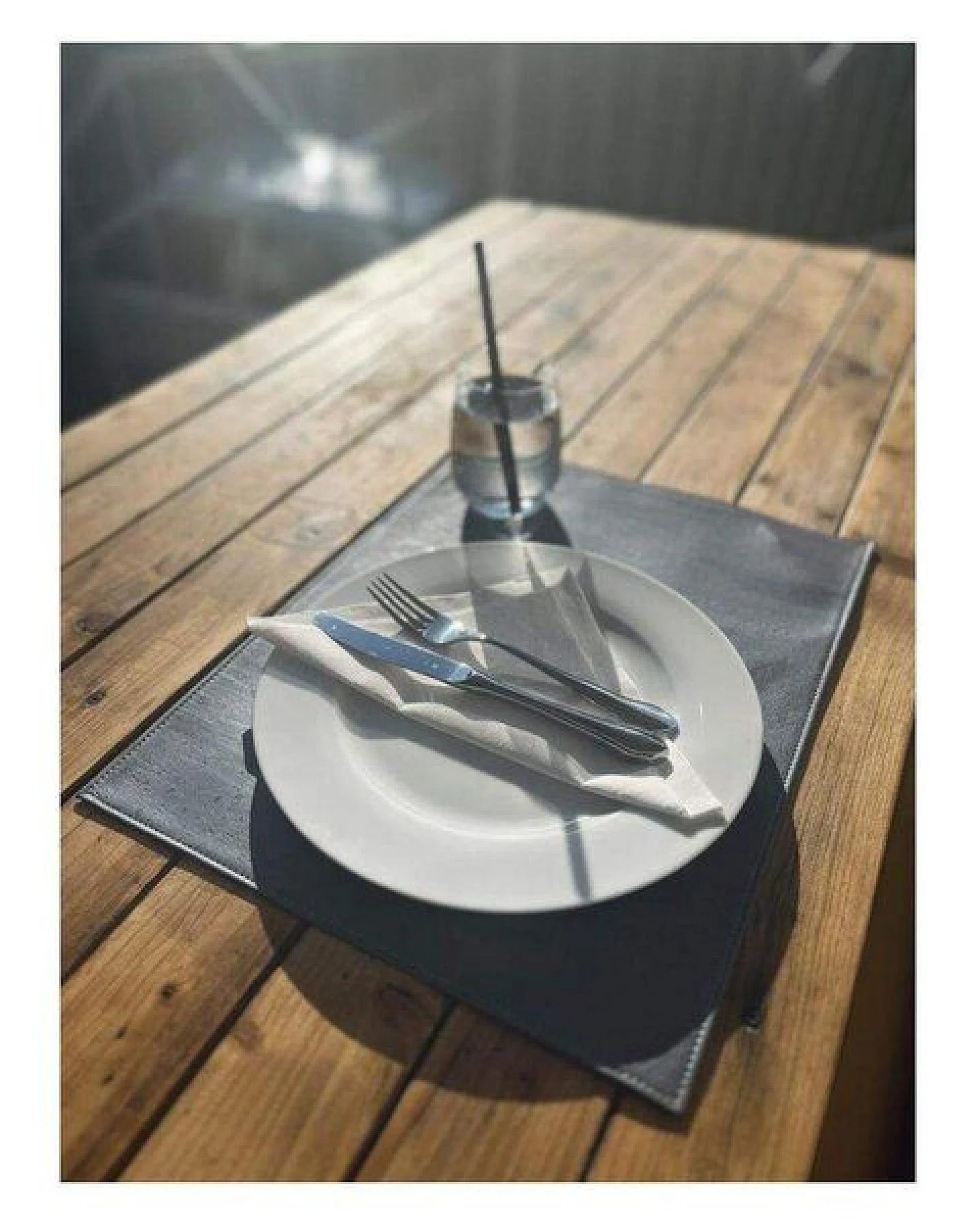 Kork-Deko Tischset / Platzdeckchen in drei verschiedenen Farben – Ansicht 2