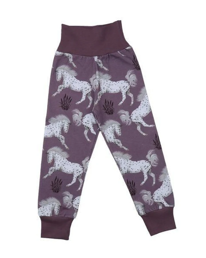 Krabbelhose Lila „Schimmel Horses“ aus GOTS-zertifizierter Bio-Baumwolle – Walkiddy
