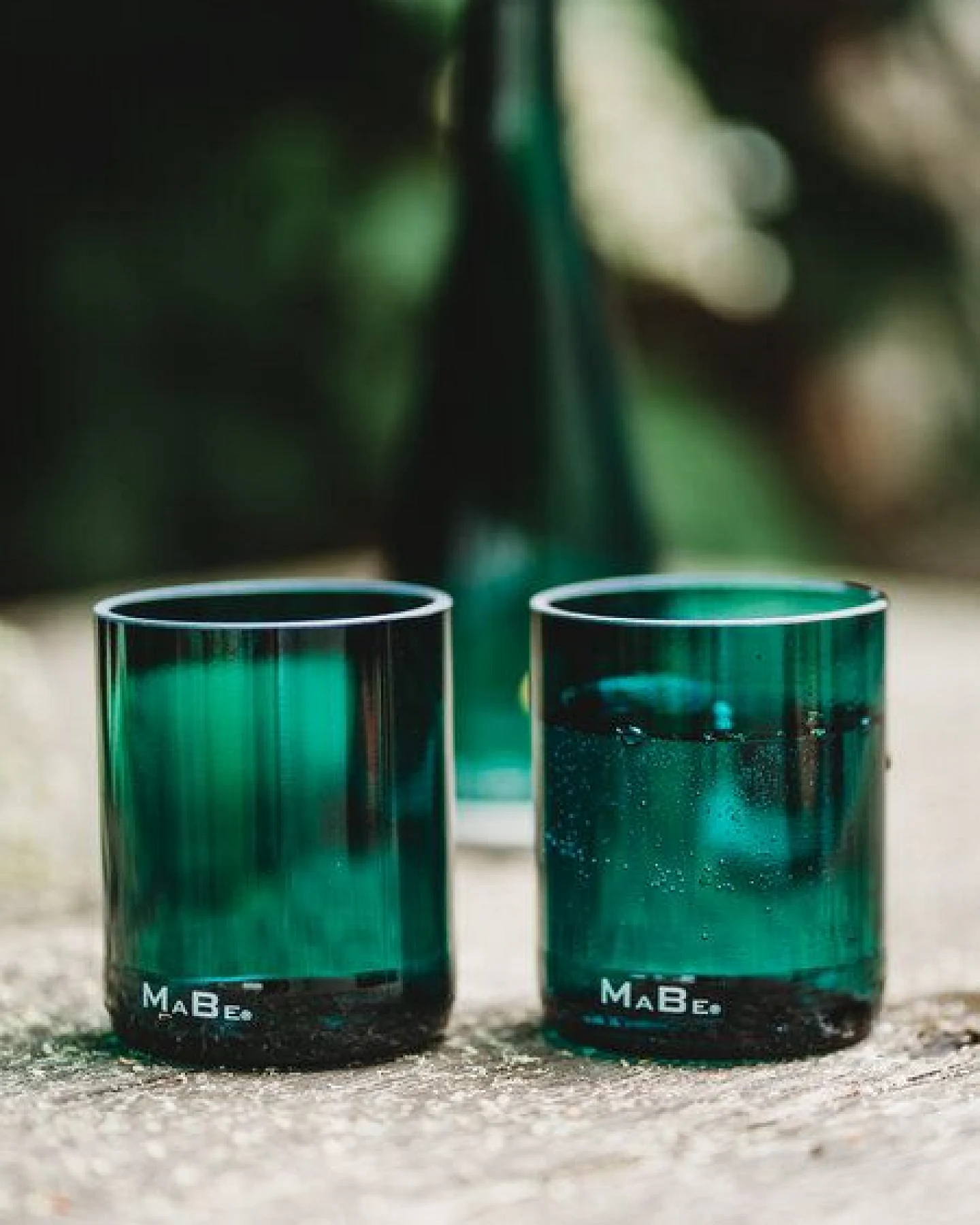 MaBe Trinkglas 1 Stk - handgefertigt aus leergetrunkenen Weinflaschen - 250ml – Ansicht 3