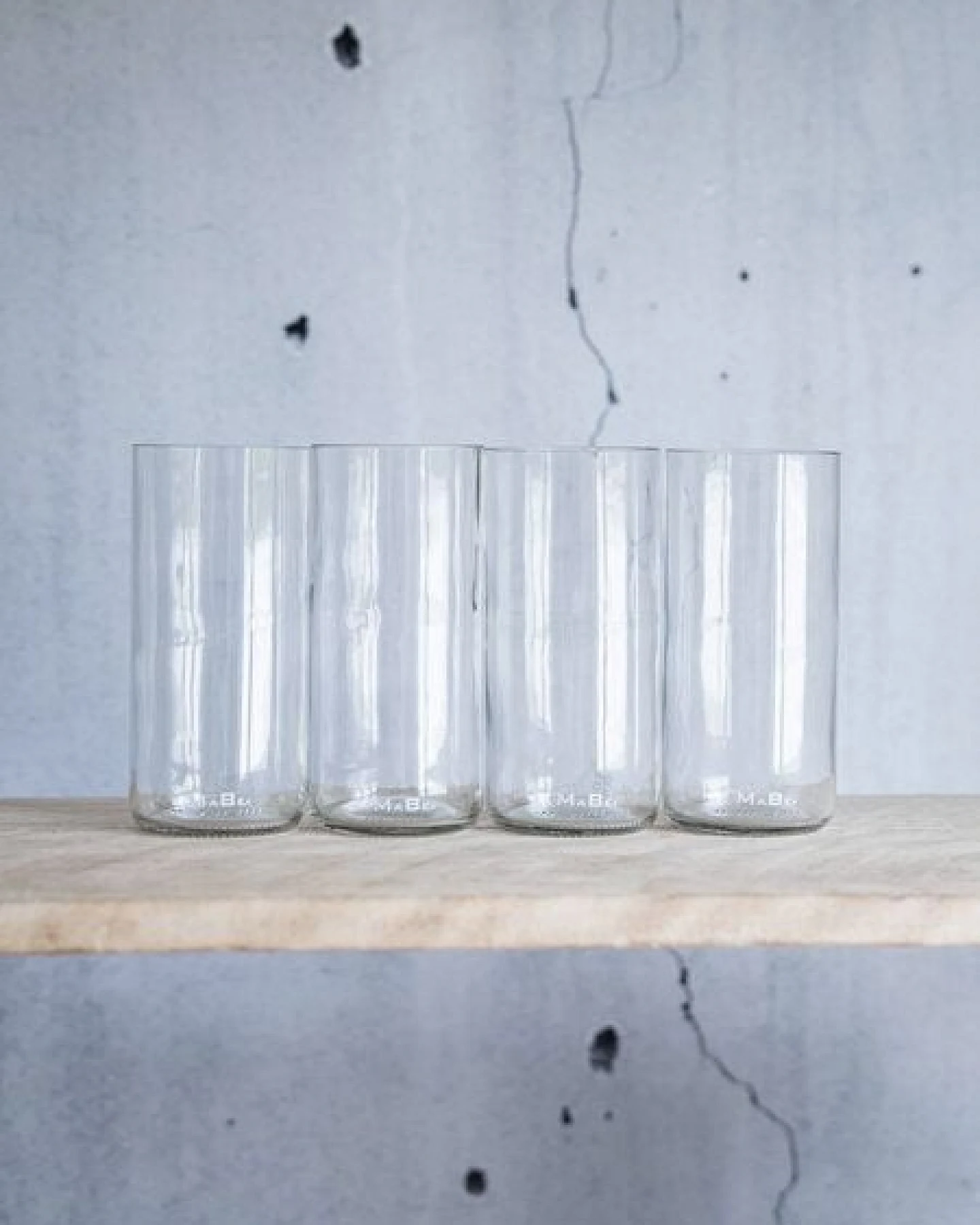 MaBe Glas handgefertigt aus leergetrunkenen Weinflaschen - 400ml - clean & wertig – Ansicht 4