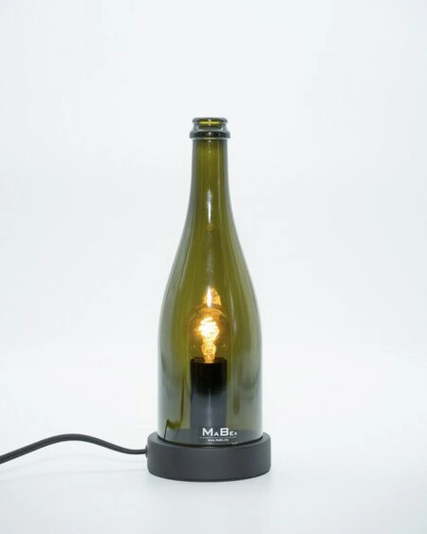 MaBe Tischleuchte und WINDLICHT 2in1 – Ansicht 2