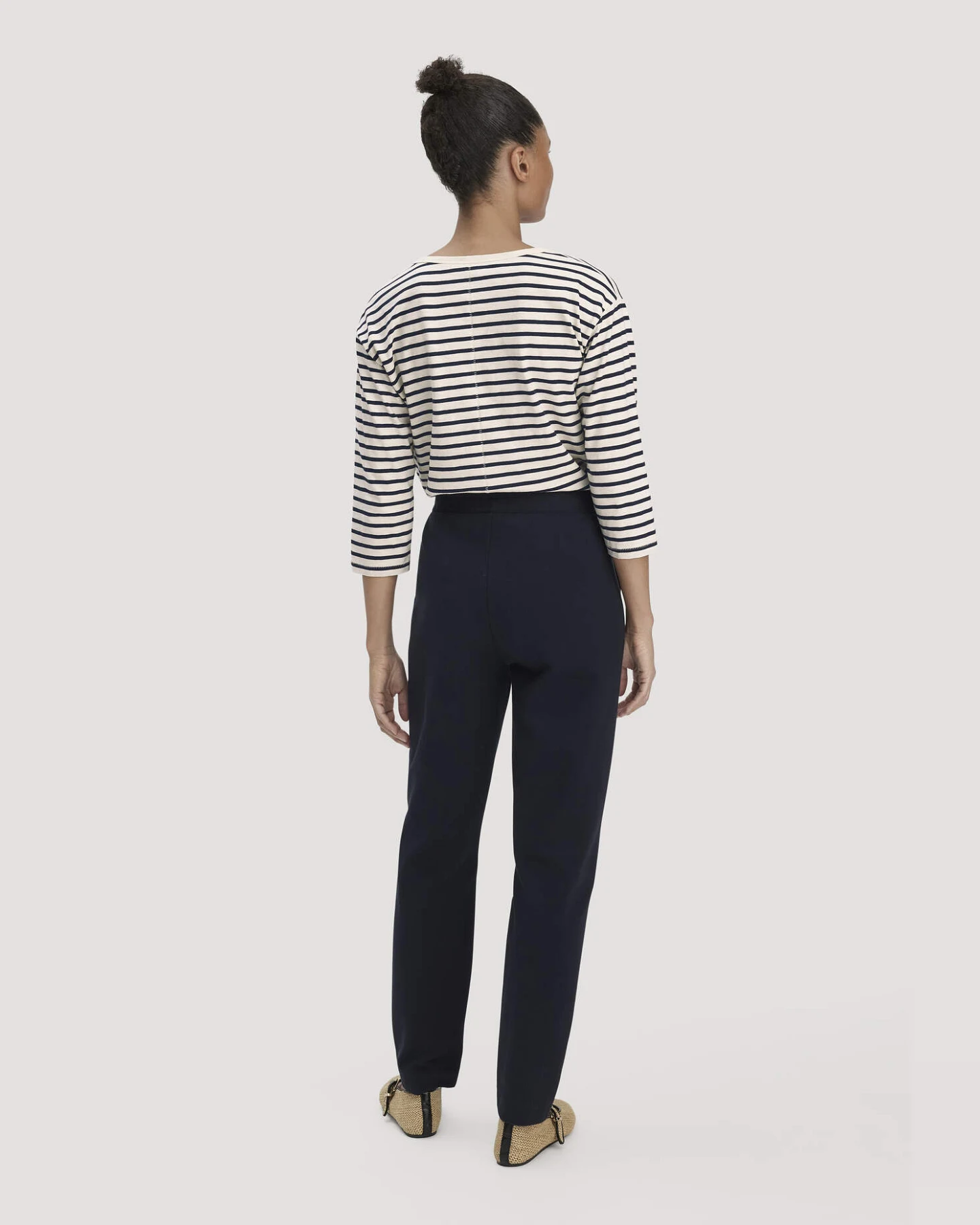 hessnatur Damen Jersey Hose Regular aus Bio-Baumwolle - blau - Größe 34 – Ansicht 2