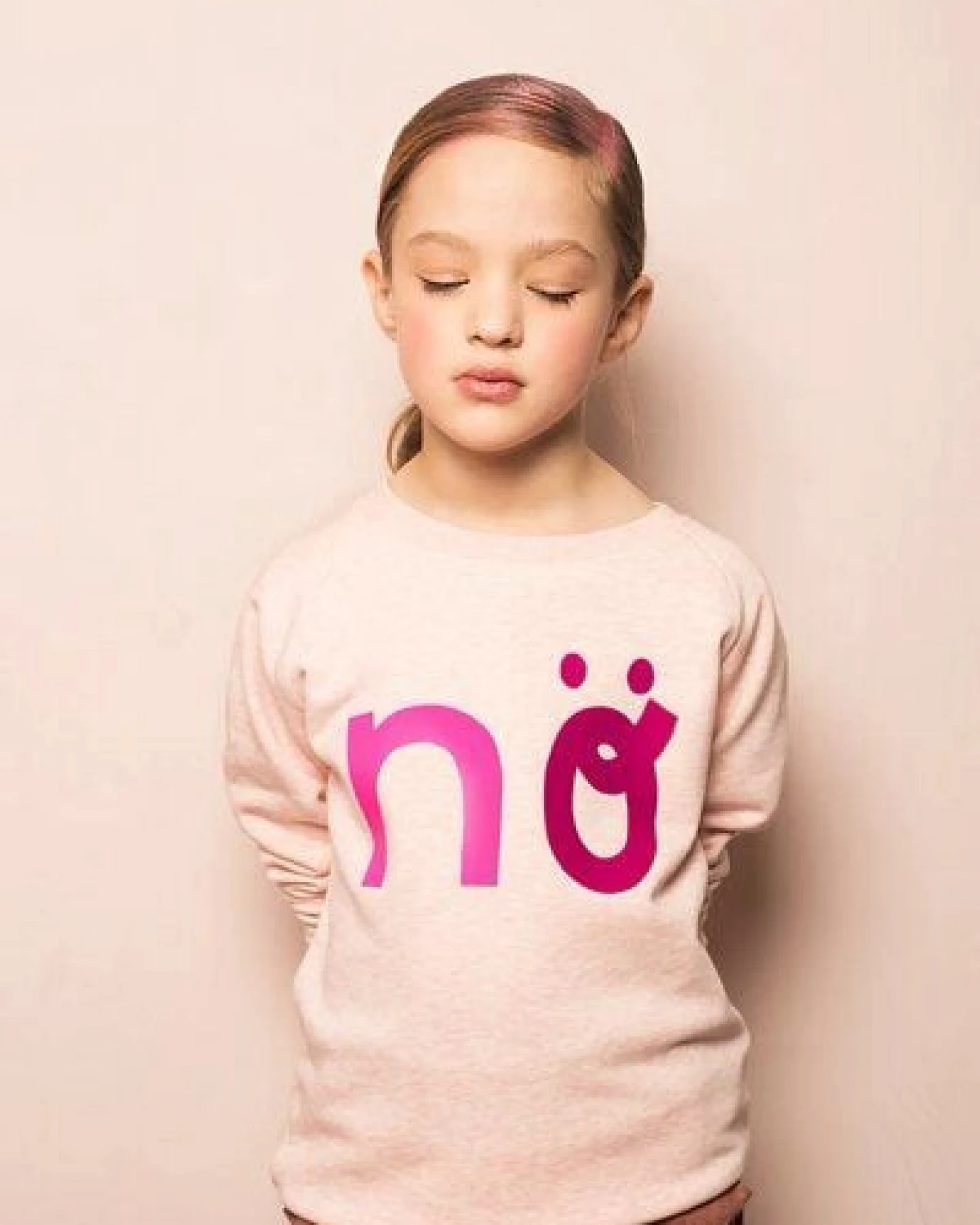 NÖ by LOVE IT GREEN NÖ Kinderpulli – Ansicht 2