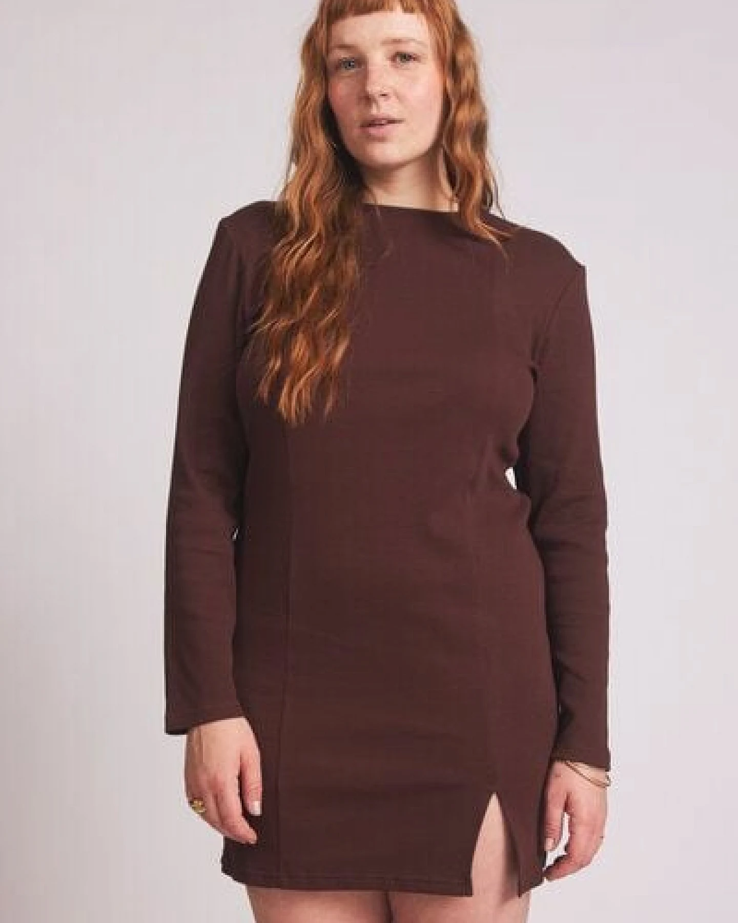 Baìge the Label Brandi - kurzes Kleid mit Schlitz – Ansicht 4