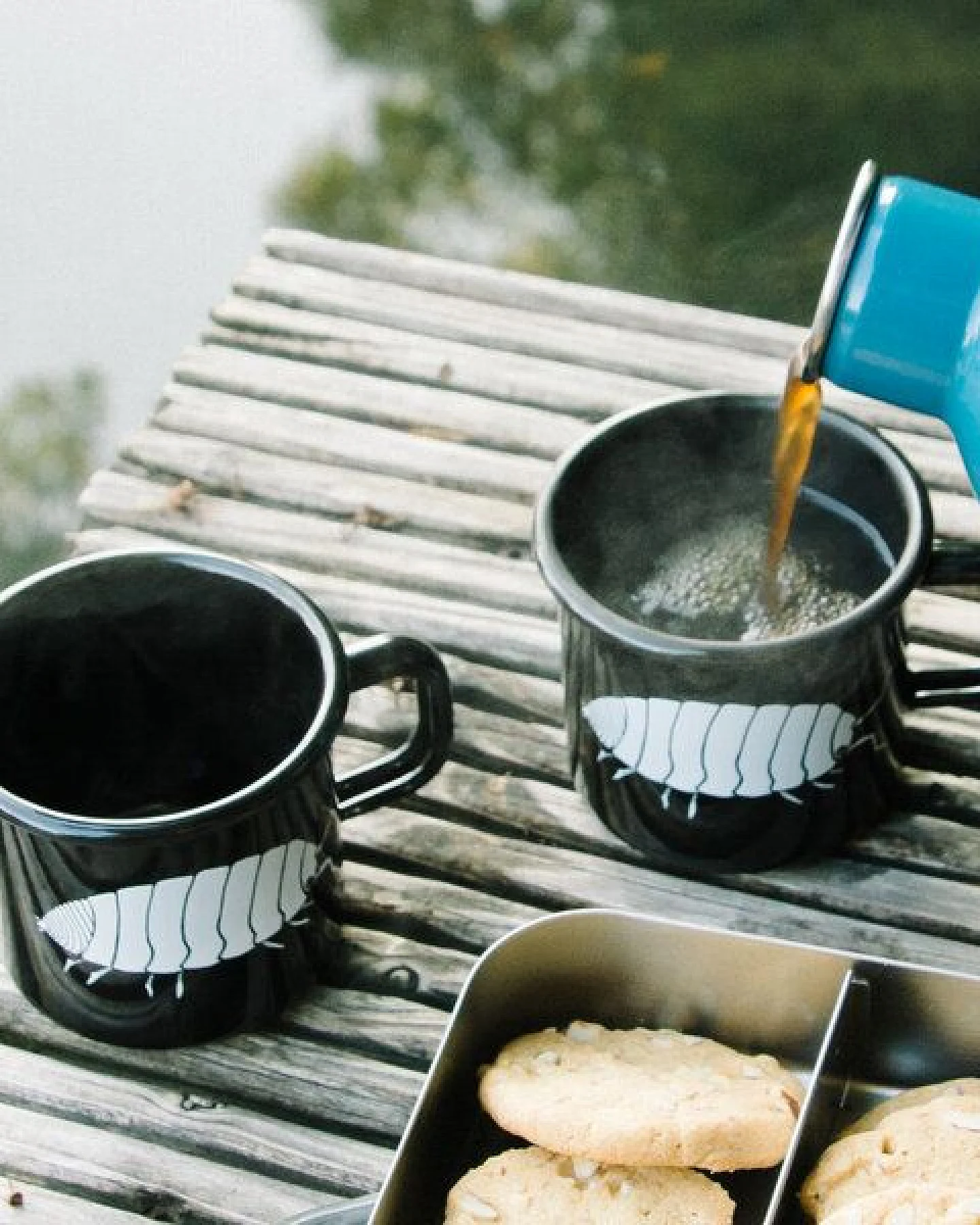 Cmig Emaille Tasse Assel – Ansicht 2