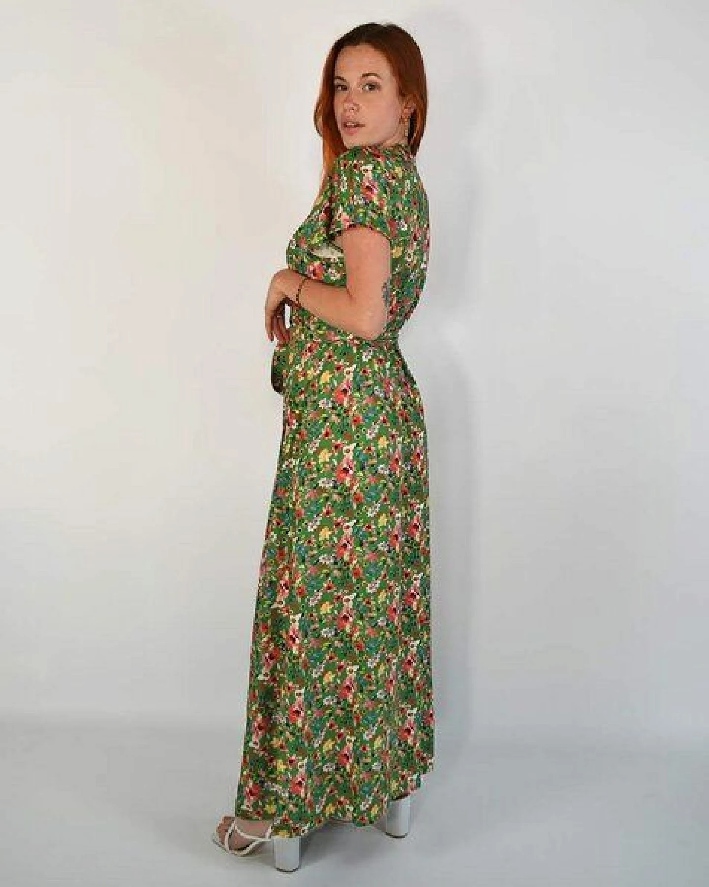 Aatise Langes Sommerkleid/Festkleid Zady mit Schmetterlingsärmel, 100% EcoVero – Ansicht 4