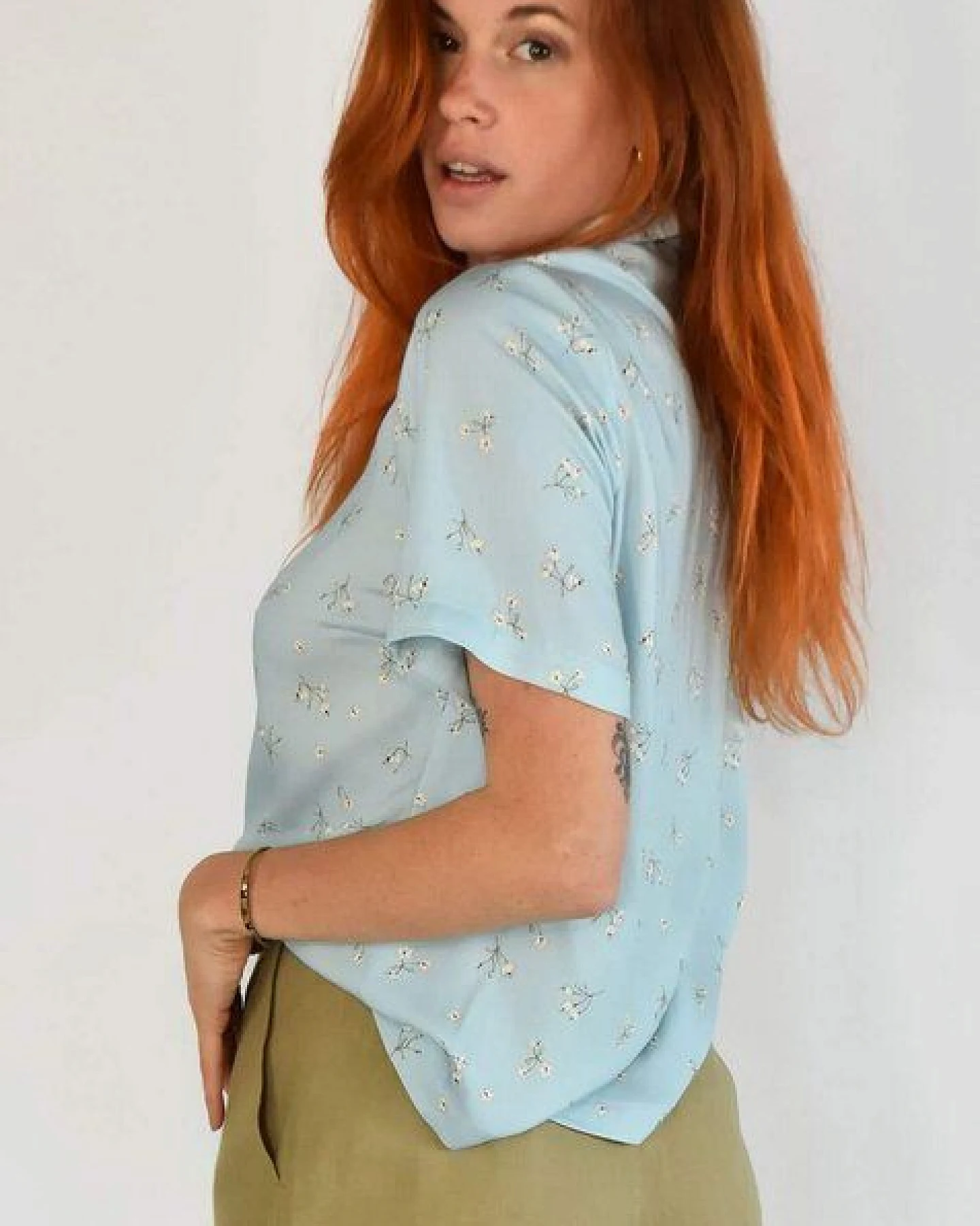 Aatise Oversize-Bluse mit kubanischem Zavi 100% EcoVero – Ansicht 3