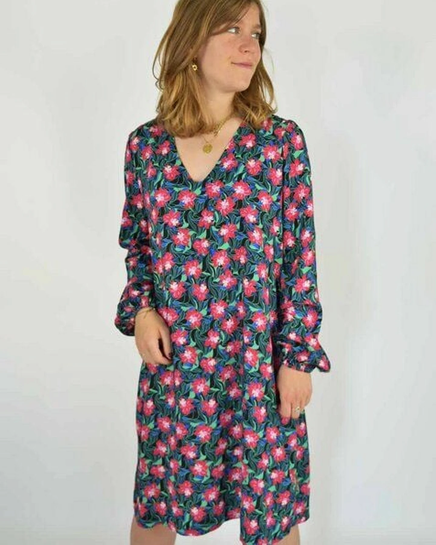 Aatise Kurzes Kleid Zelda, 100 % Ecovero, Bischofsärmel, – Ansicht 3