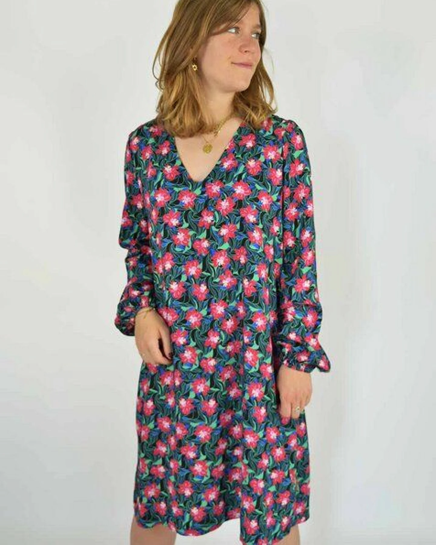 Aatise Kurzes Kleid Zelda, 100 % Ecovero, Bischofsärmel, – Ansicht 3