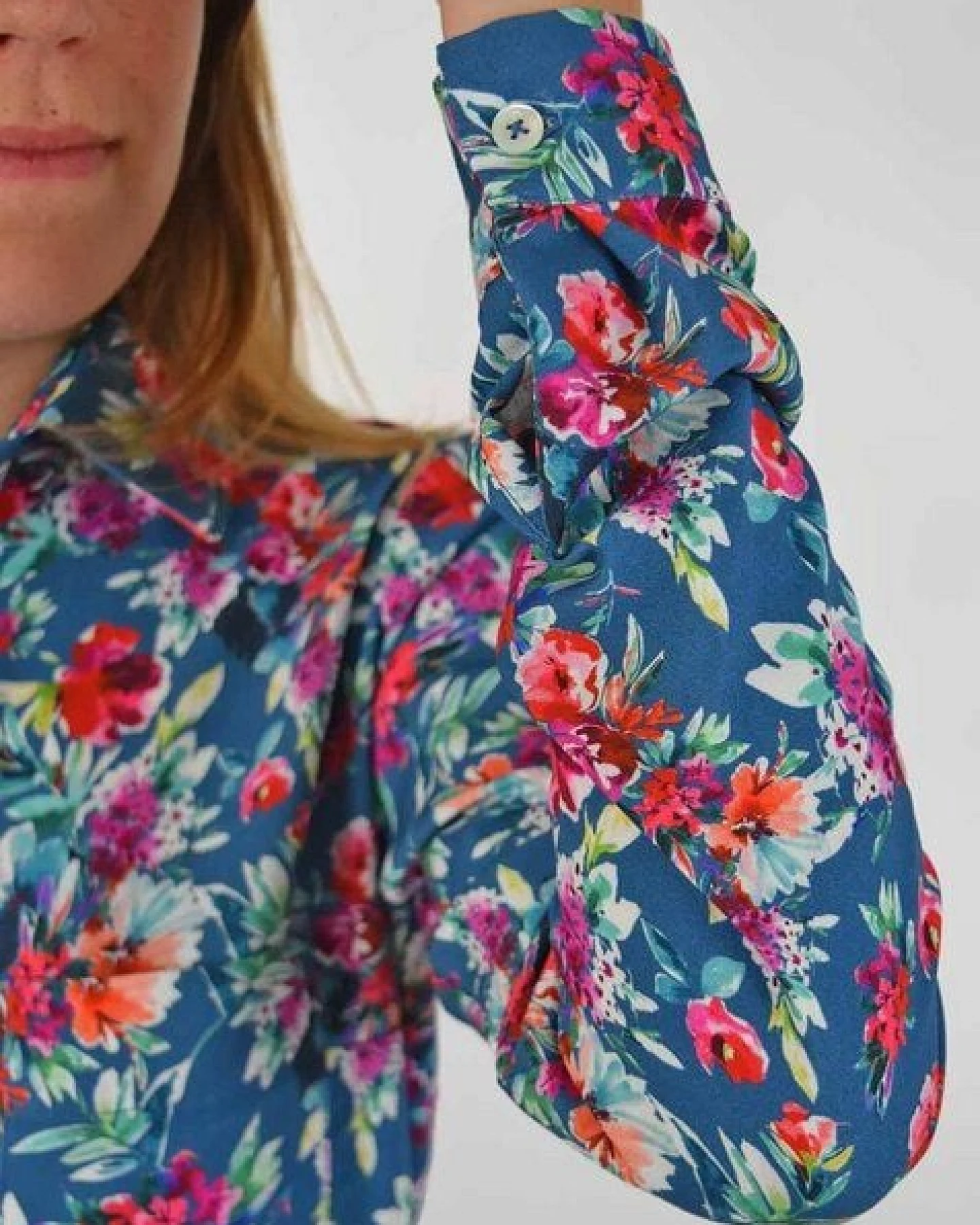 Aatise Hemdbluse 100% EcoVero Zalabis Langarm, Blusenkragen – Ansicht 4