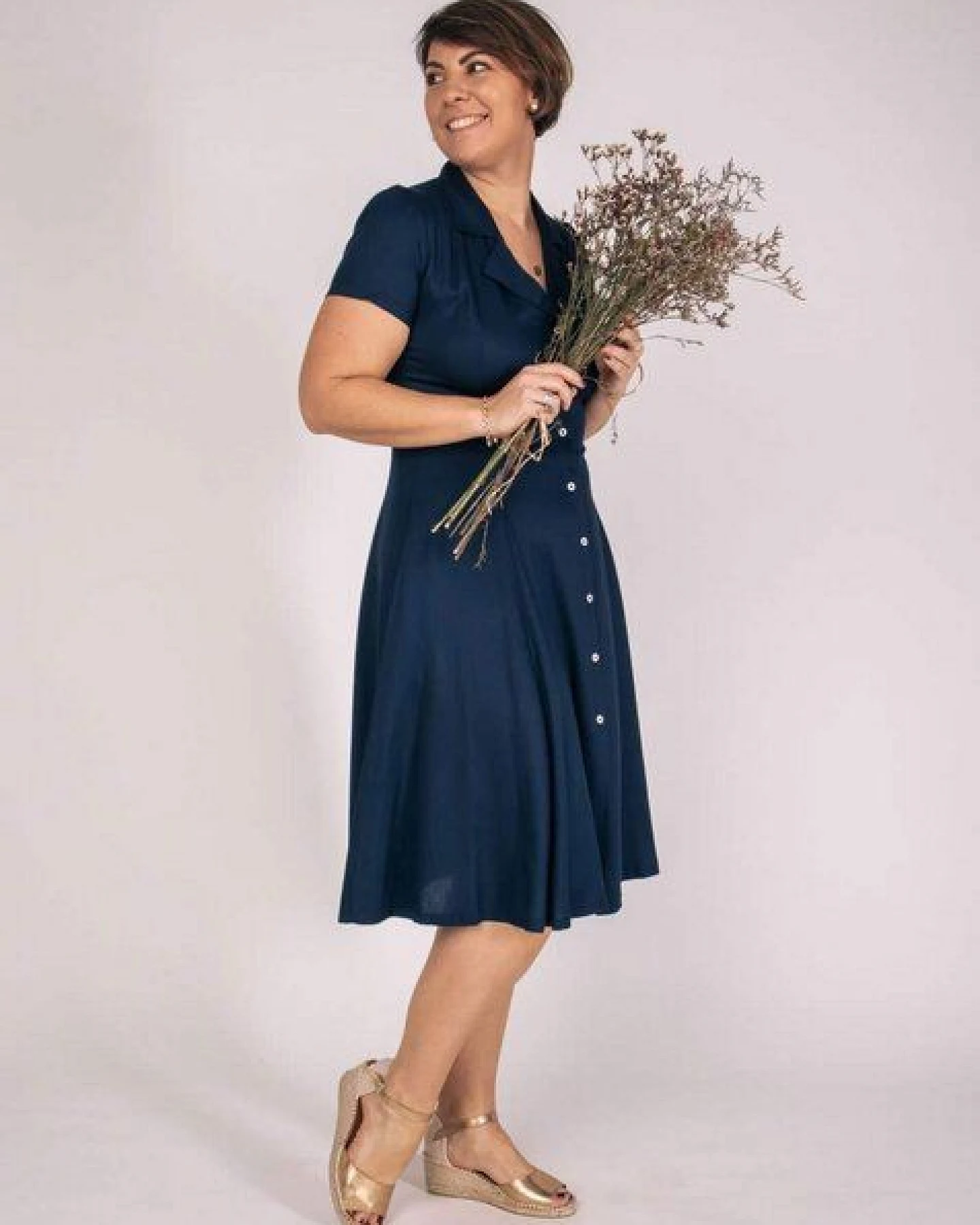 Aatise Zerna Hemdblusenkleid midi Länge aus 100% EcoVero, kurzarm – Ansicht 2