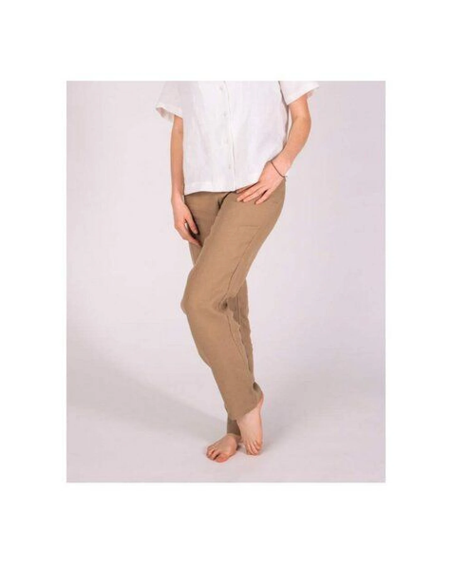 Aatise Karottenhose aus 100% Leinen mit halbhoher Taille Zigarette – Ansicht 2