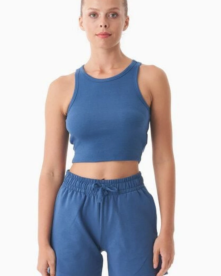 Blau