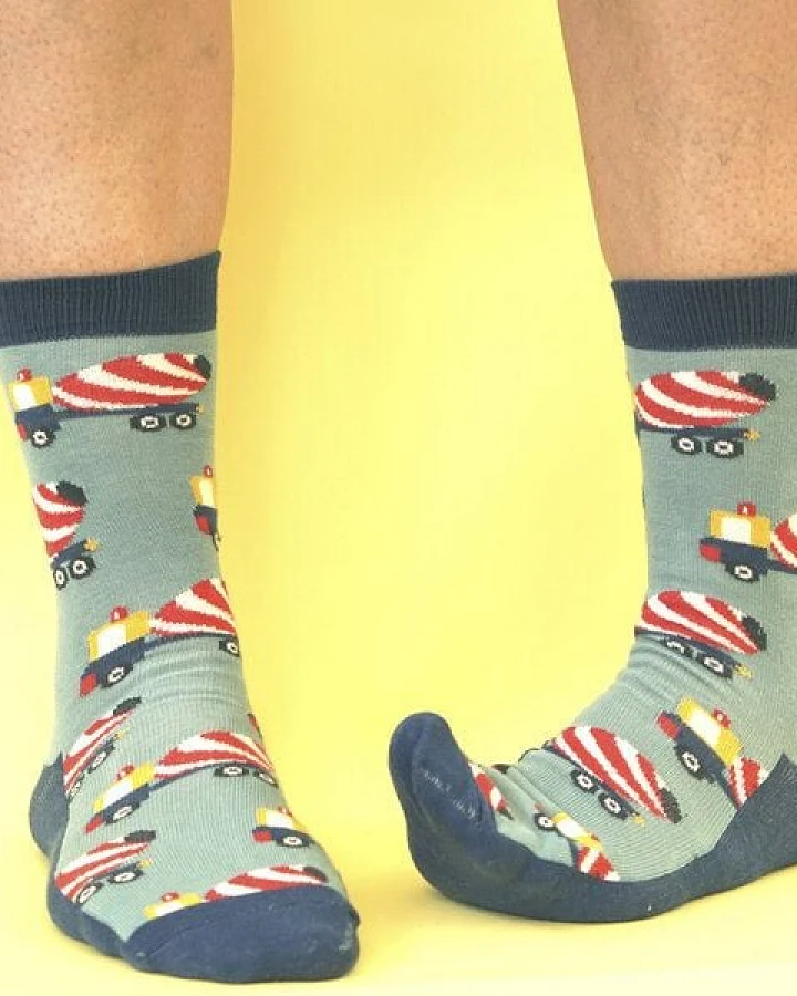 Fräulein Prusselise Betonmischer Socken blau rot bunt