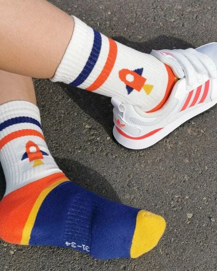 Fräulein Prusselise Sportsocke Rakete Tennissocke bunt und cool für Damen Herren und Kinder, bunt gemustert