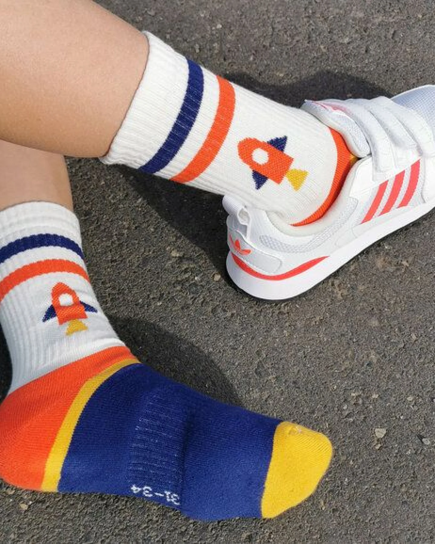Fräulein Prusselise Sportsocke Rakete Tennissocke bunt und cool für Damen Herren und Kinder, bunt gemustert – Ansicht 2