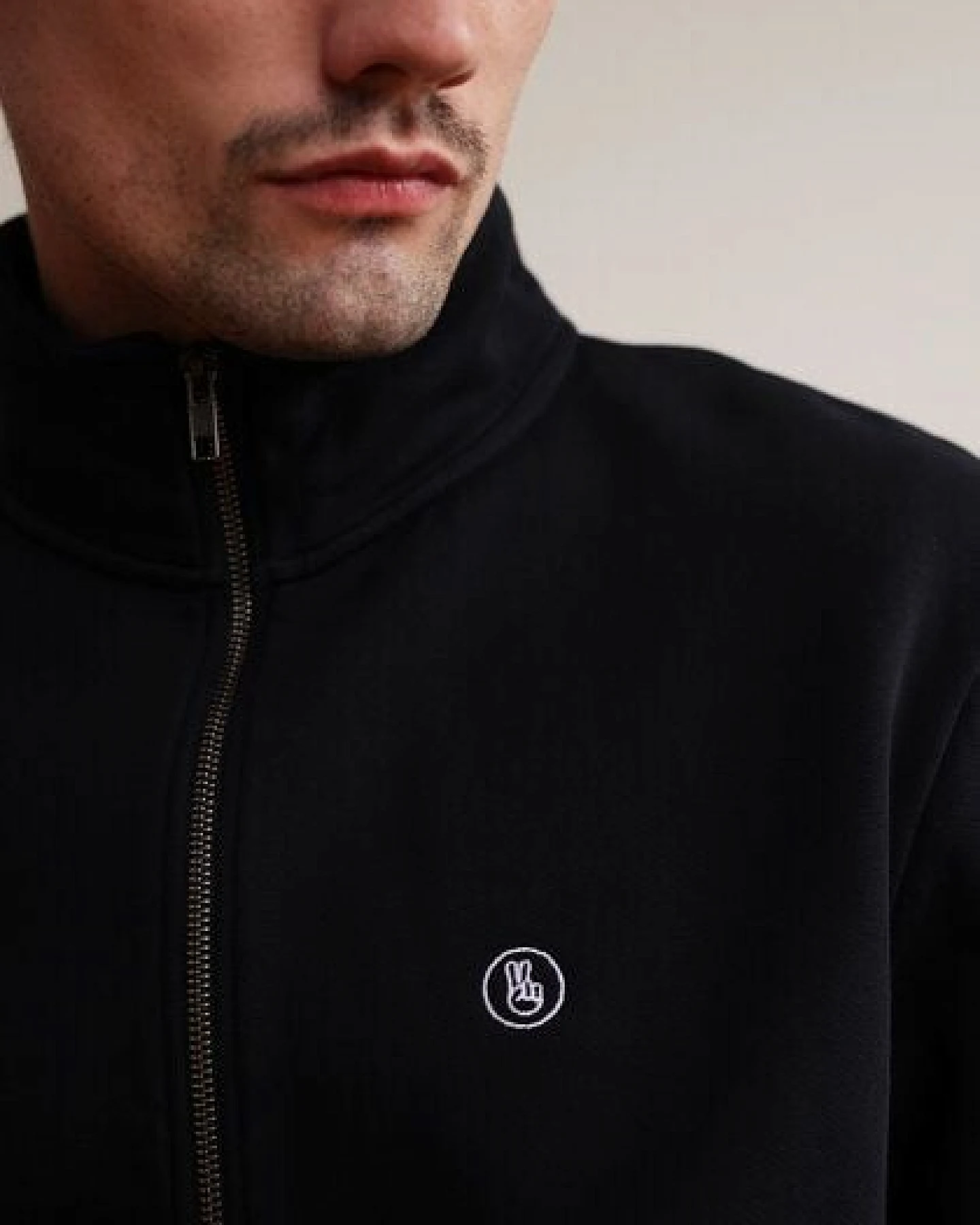 HAFENDIEB Peace Troyer Sweater – Ansicht 3