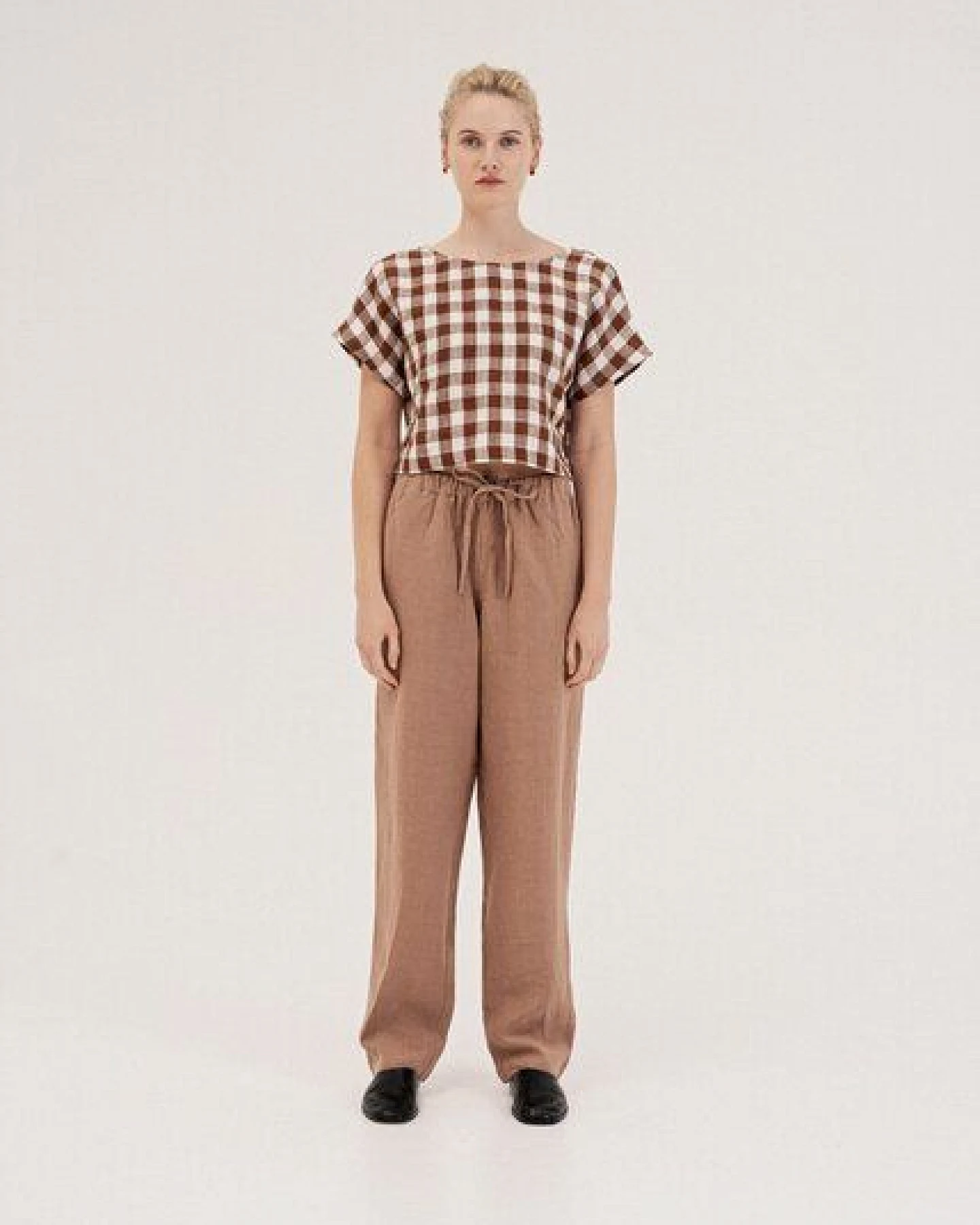 AmourLinen Leinen-Crop-Top mit Knöpfen LISA – Ansicht 2