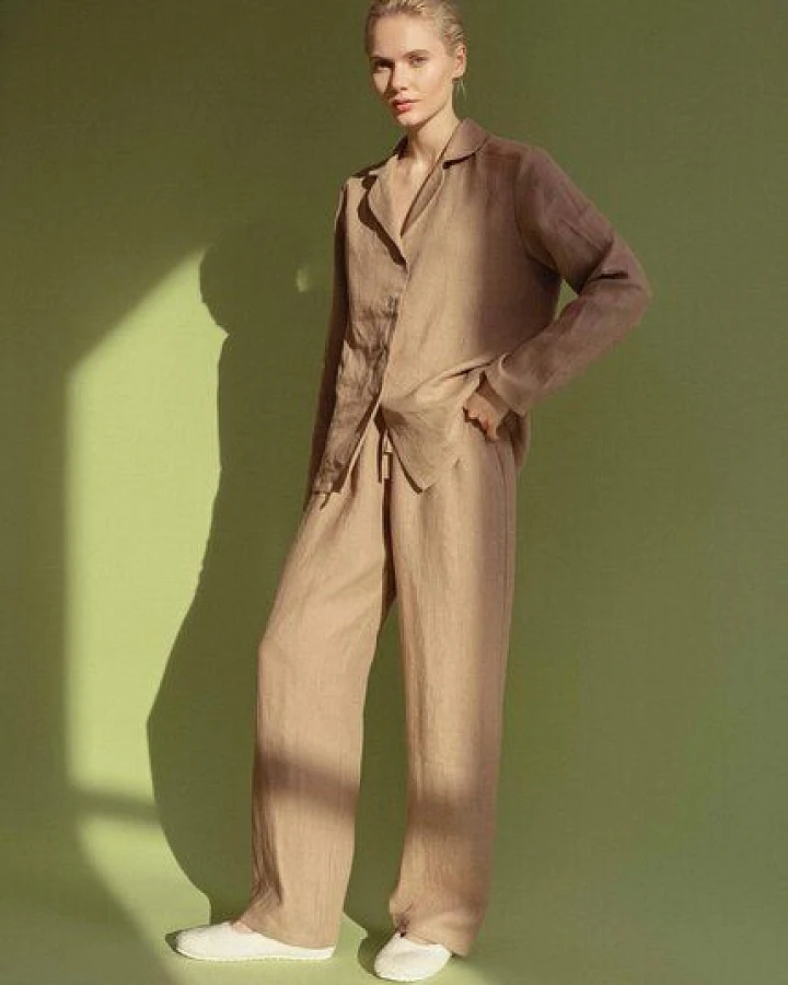 Rosy Brown (Braun)