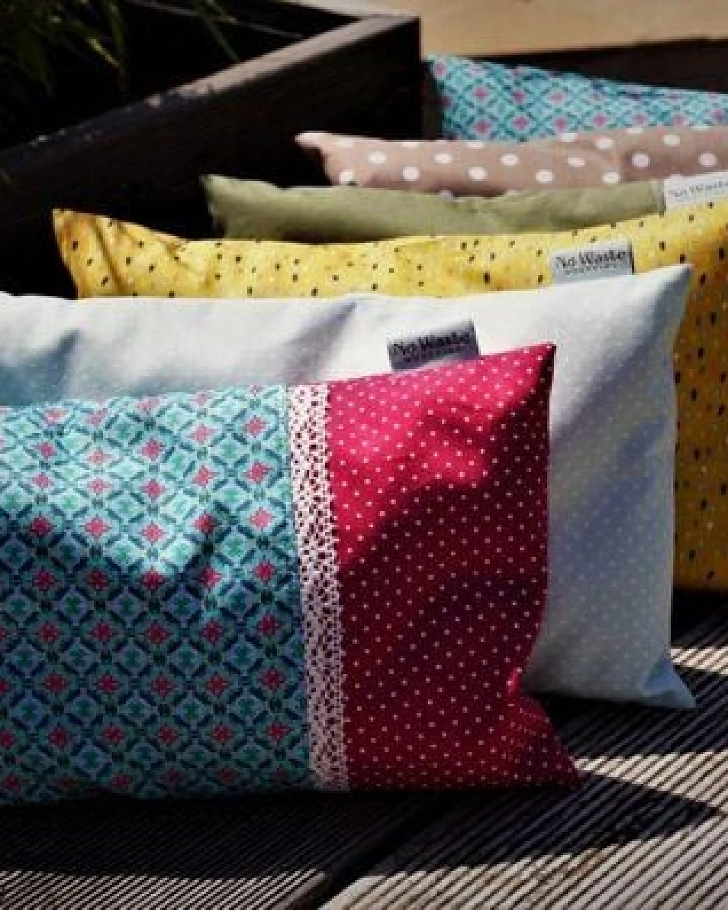 NoWaste Wrapping NoWaste Zirbenkissen Kopfkissen Schlafkissen 20 x 30 cm ver. Motive – Ansicht 2