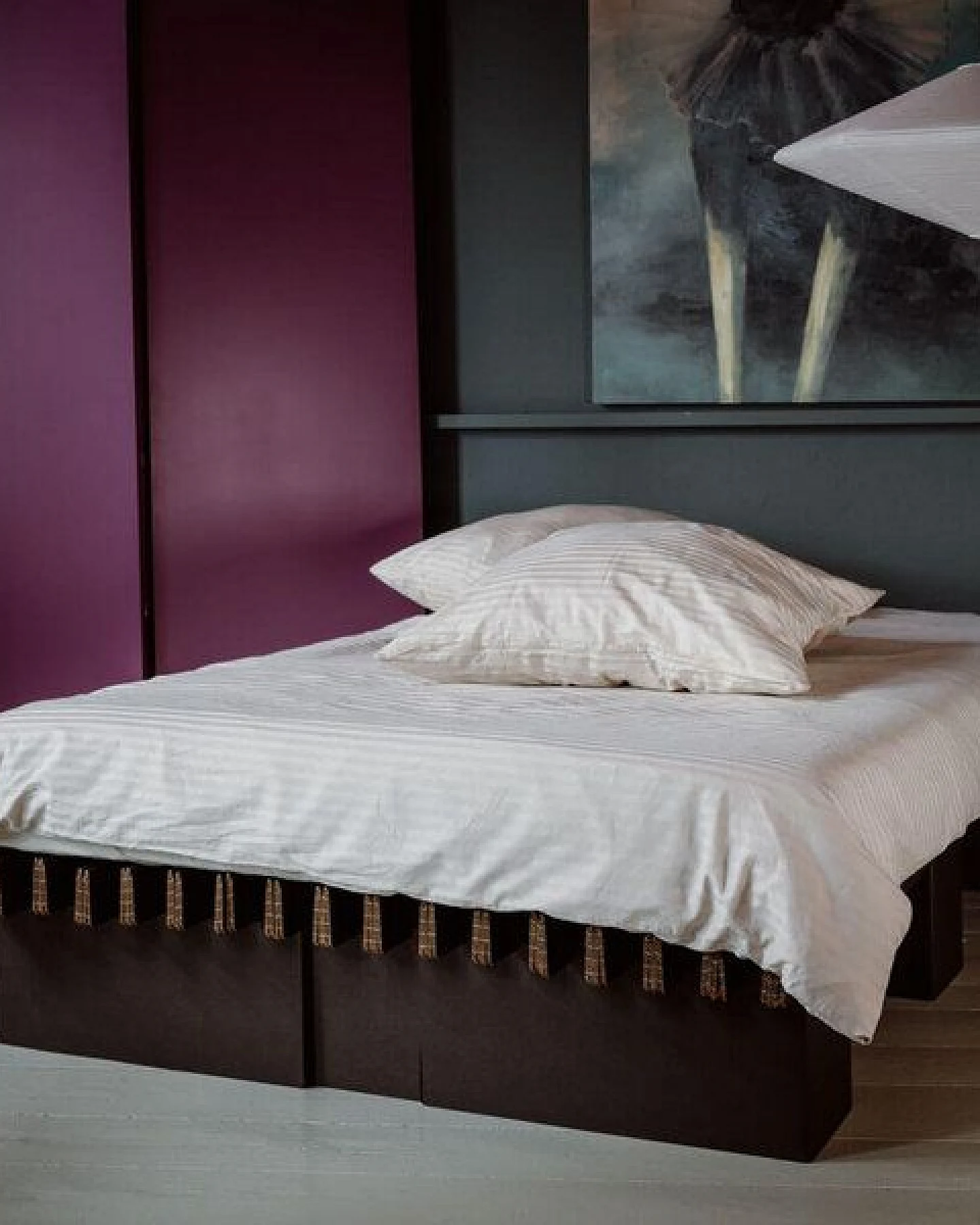 GRID Bett | ROOM IN A BOX – Ansicht 2