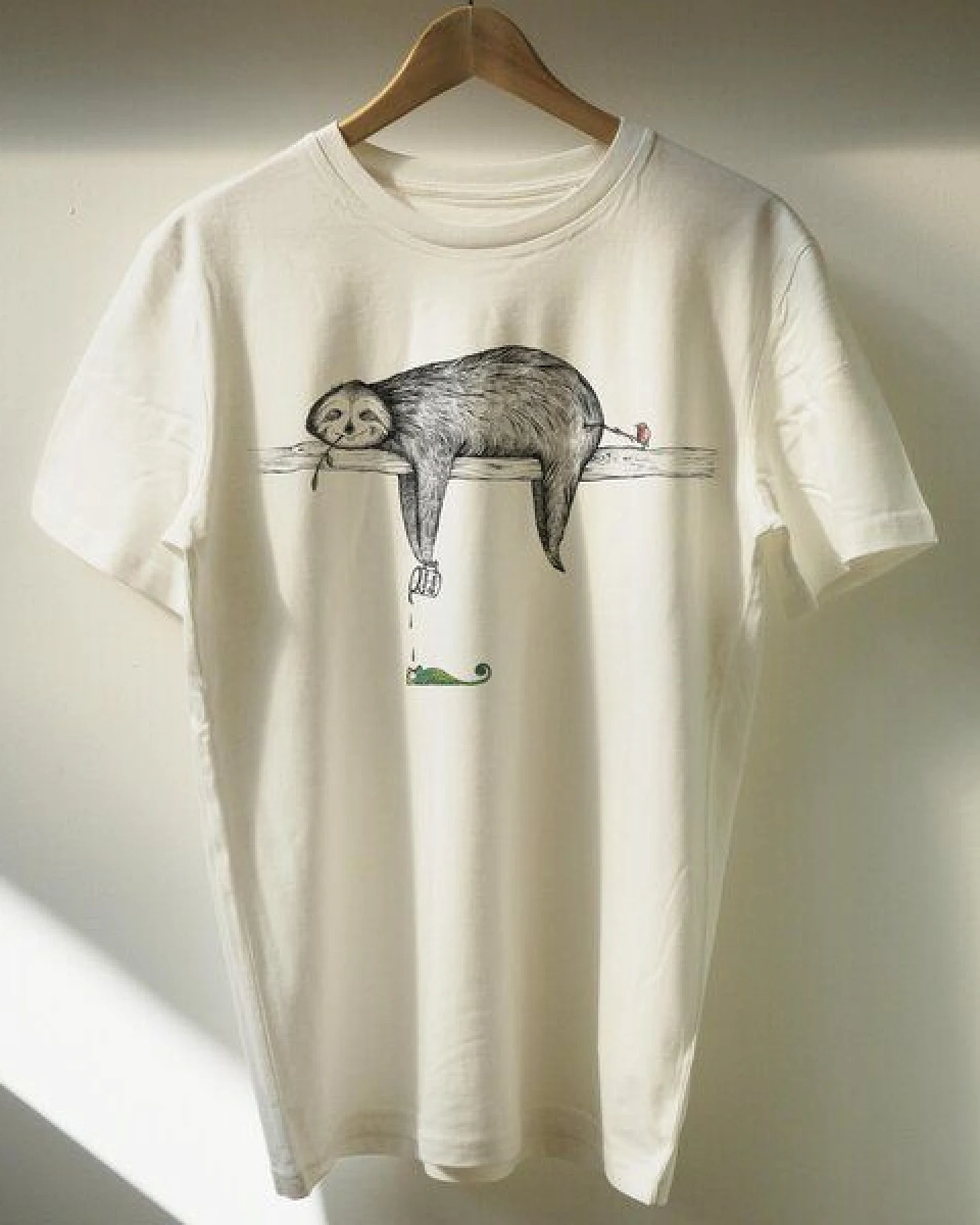 LIGARTI T-shirt - Faultier – Ansicht 4