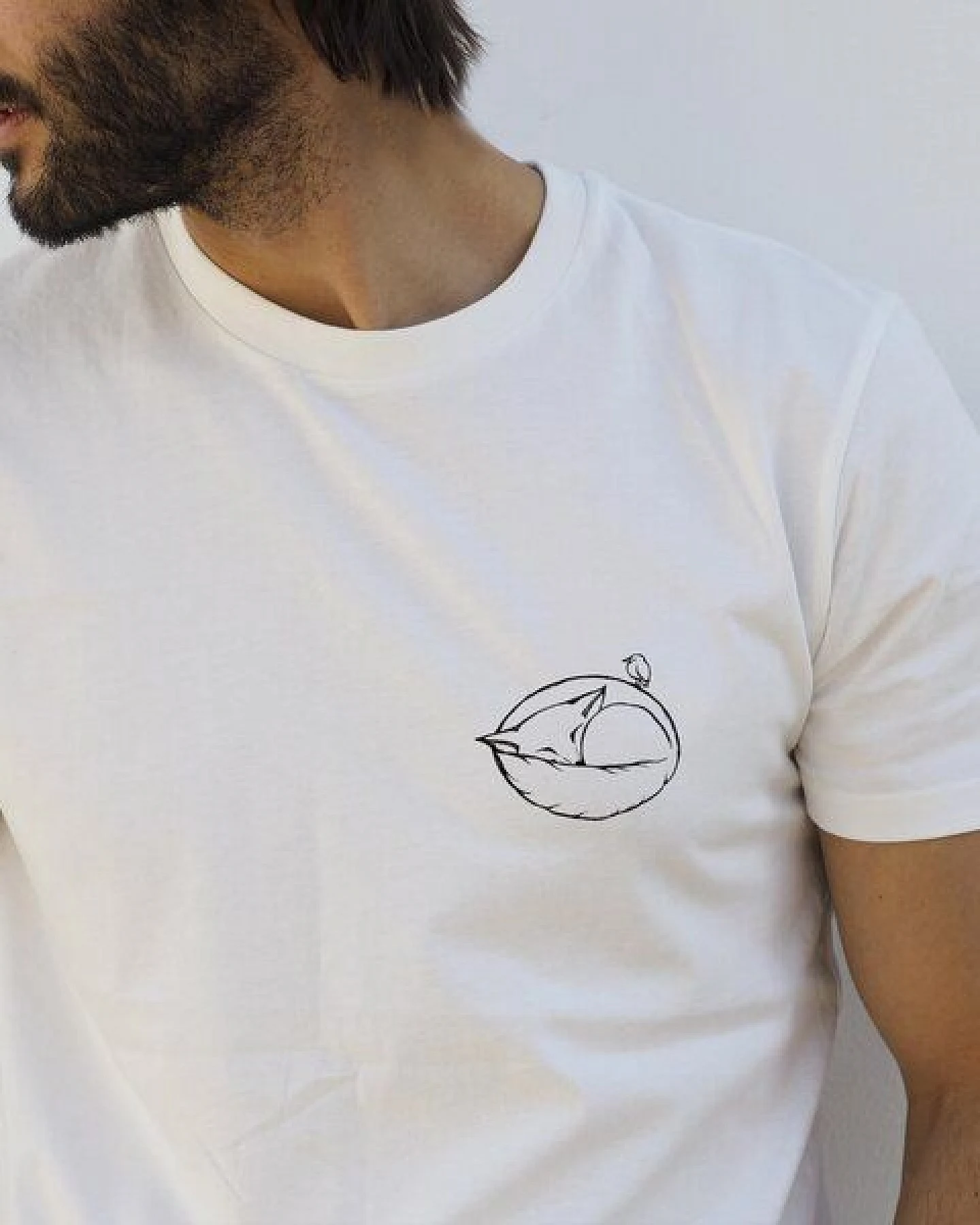 T-Shirt – Schlafender Fuchs – LIGARTI Tiermanufaktur – Ansicht 4