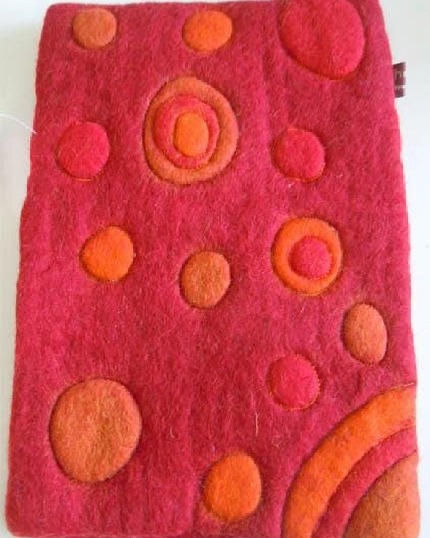short'n'pietz Tablet - Tasche aus 100% Schafswolle – Ansicht 2