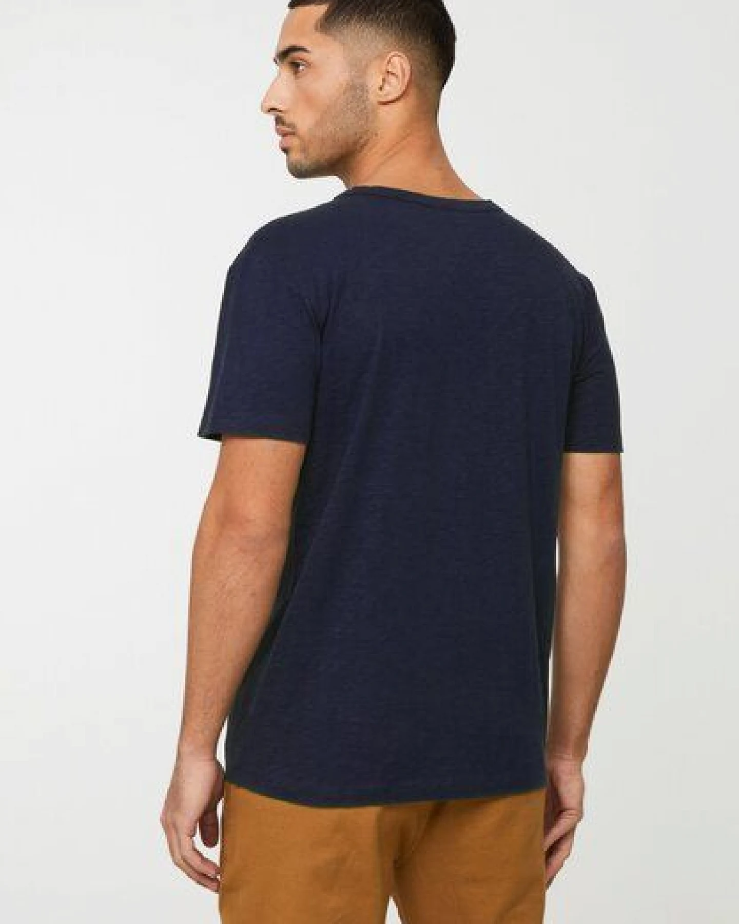 Herren T-Shirt aus weicher Baumwolle (Bio) – Ansicht 3