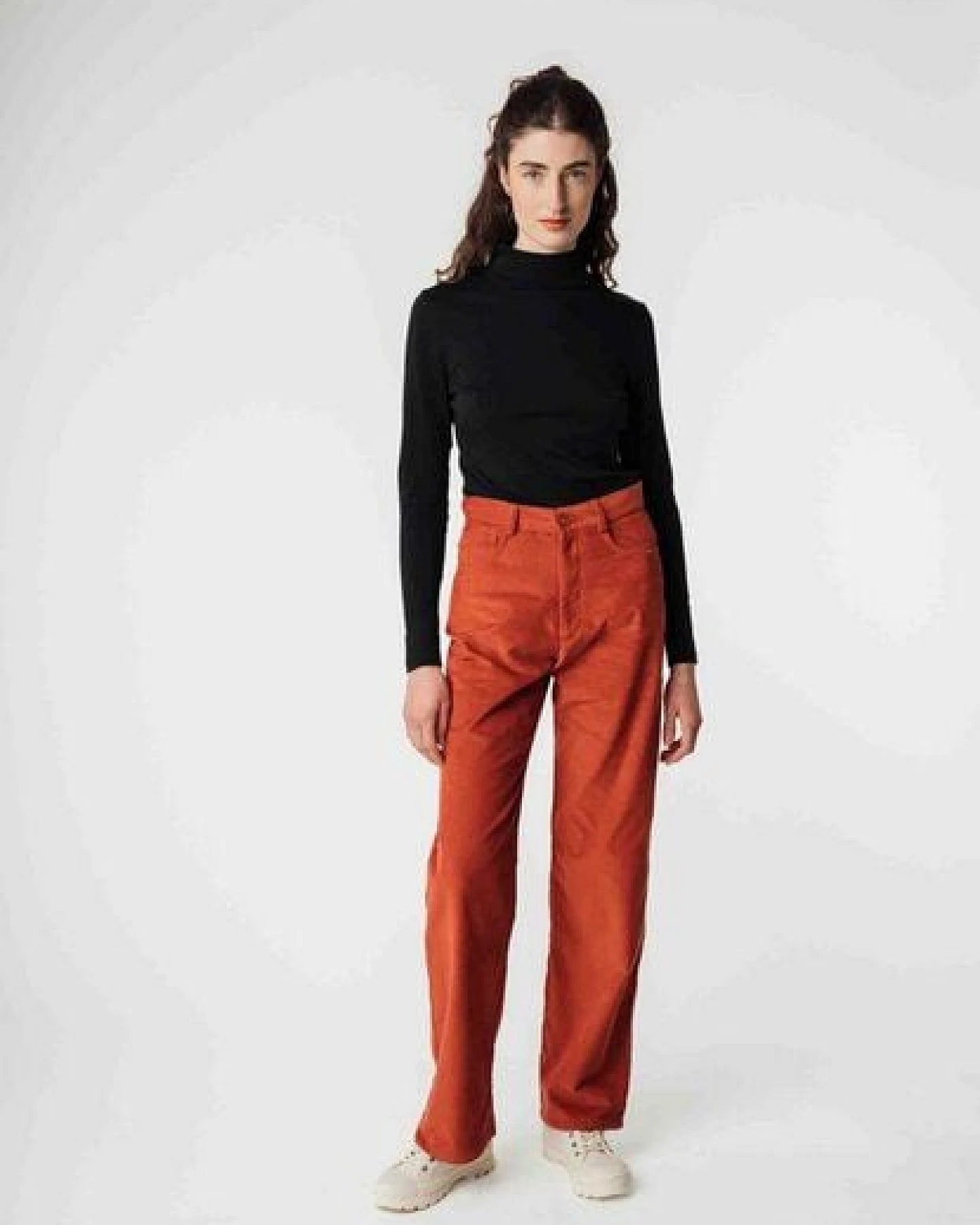 Cord Hose mit hohem Bund und weitem Bein OORJA – Ansicht 4