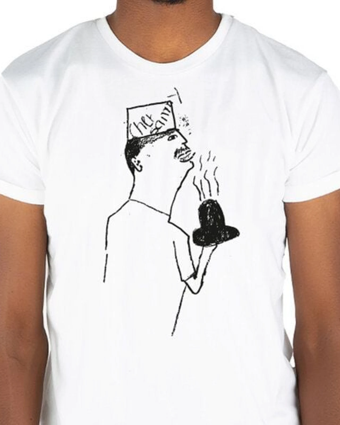Kipepeo-Clothing Herren Print T-Shirt aus Bio-Baumwolle CHEF SAMY Weiß. Handmade in Kenya – Ansicht 2