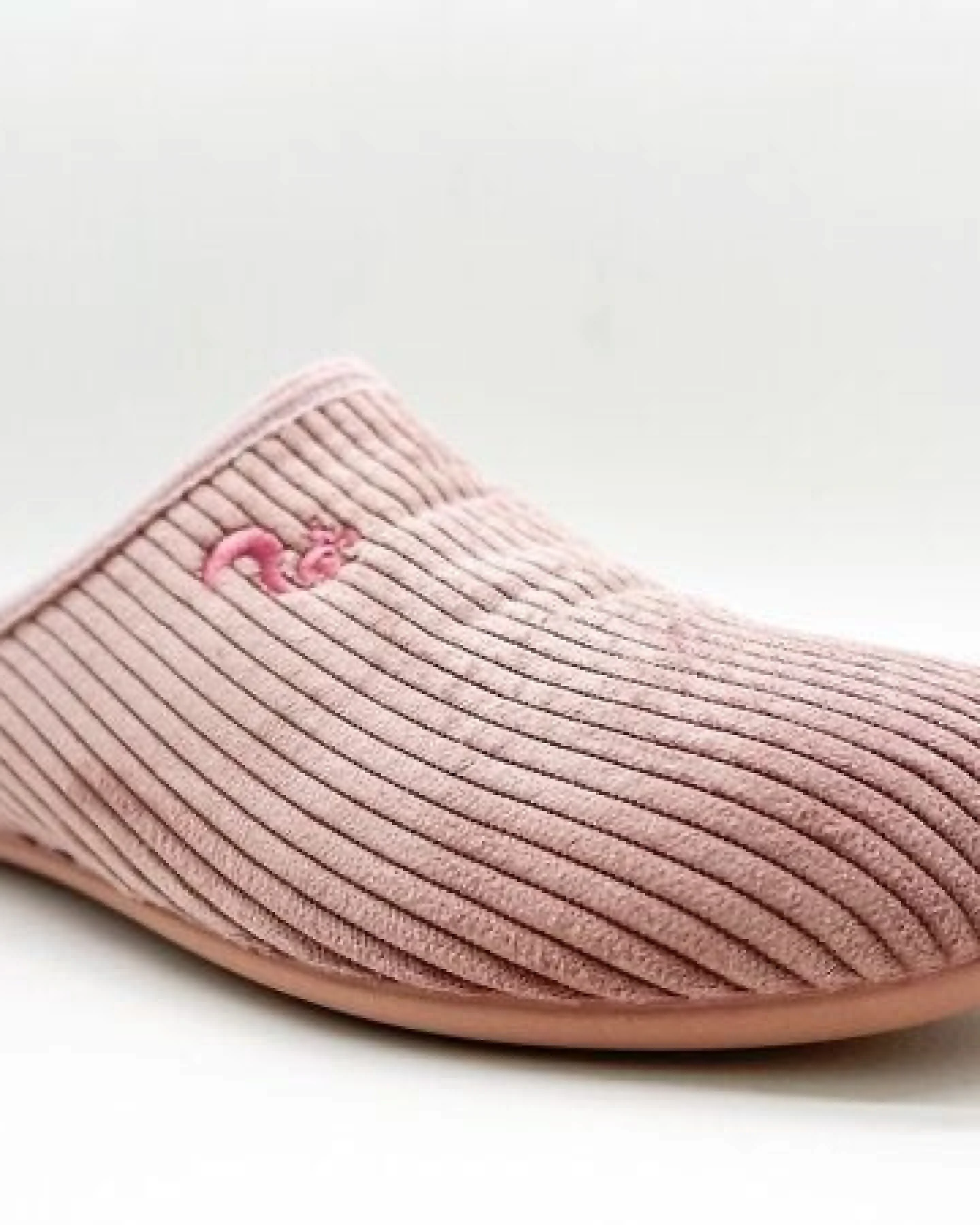 Veganer "thies ® Eco Cord Slipper" aus zertifiziertem recyceltem PES Cord – Ansicht 2