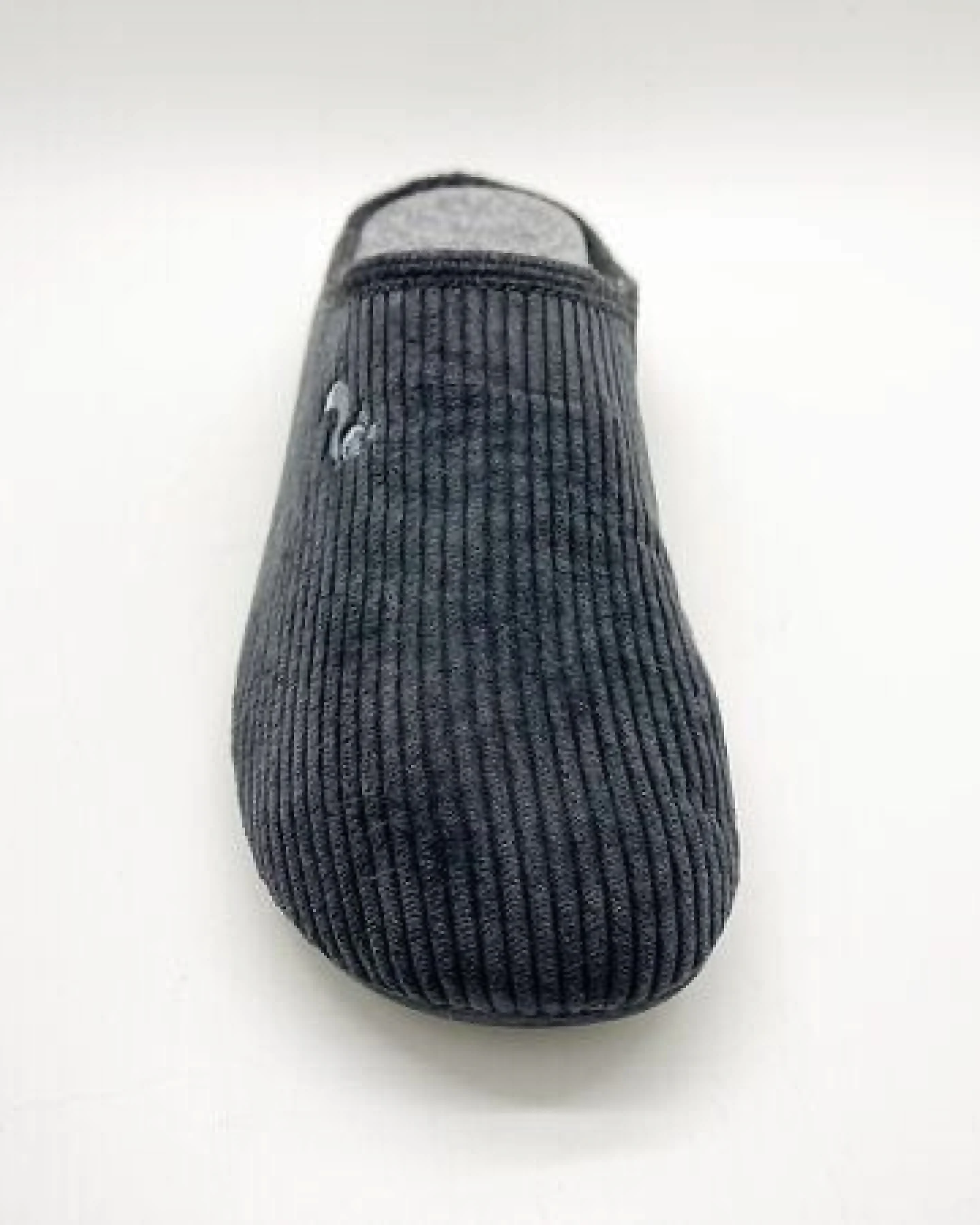 Veganer "thies ® Eco Cord Slipper" aus zertifiziertem recyceltem PES Cord – Ansicht 3