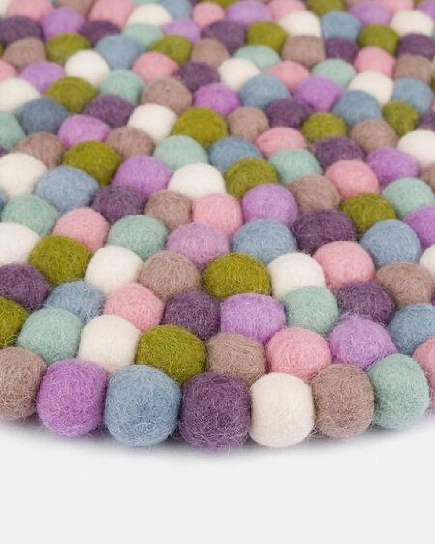 myfelt Filzkugel Sitzauflage (⌀ 36 cm, 36 x 36 cm) – Ansicht 3