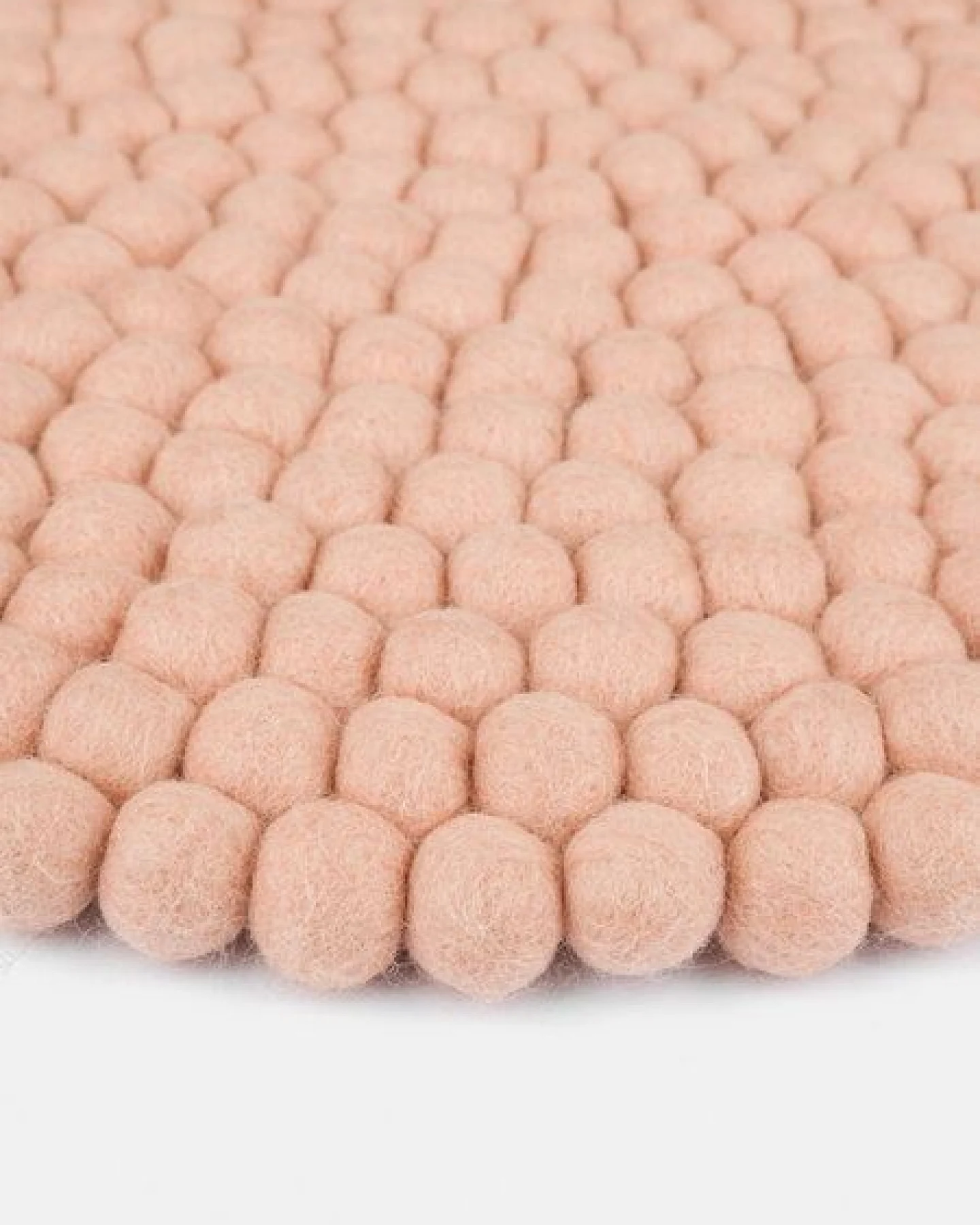 myfelt Filzkugel Sitzauflage (⌀ 36 cm, 36 x 36 cm) – Ansicht 3