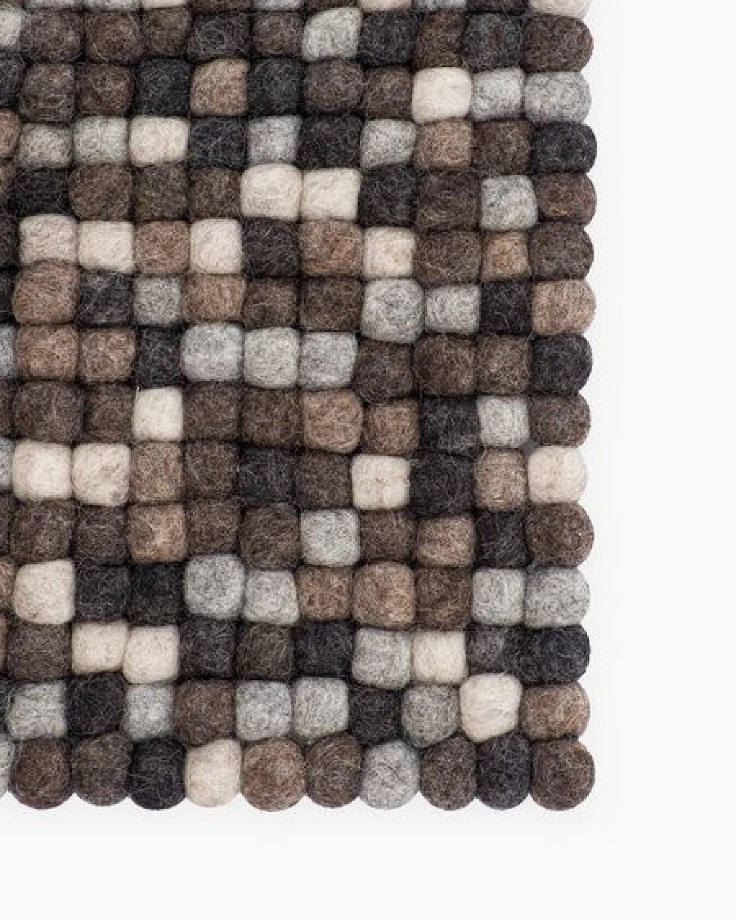 myfelt Filzkugel Sitzauflage (⌀ 36 cm, 36 x 36 cm) – Ansicht 2