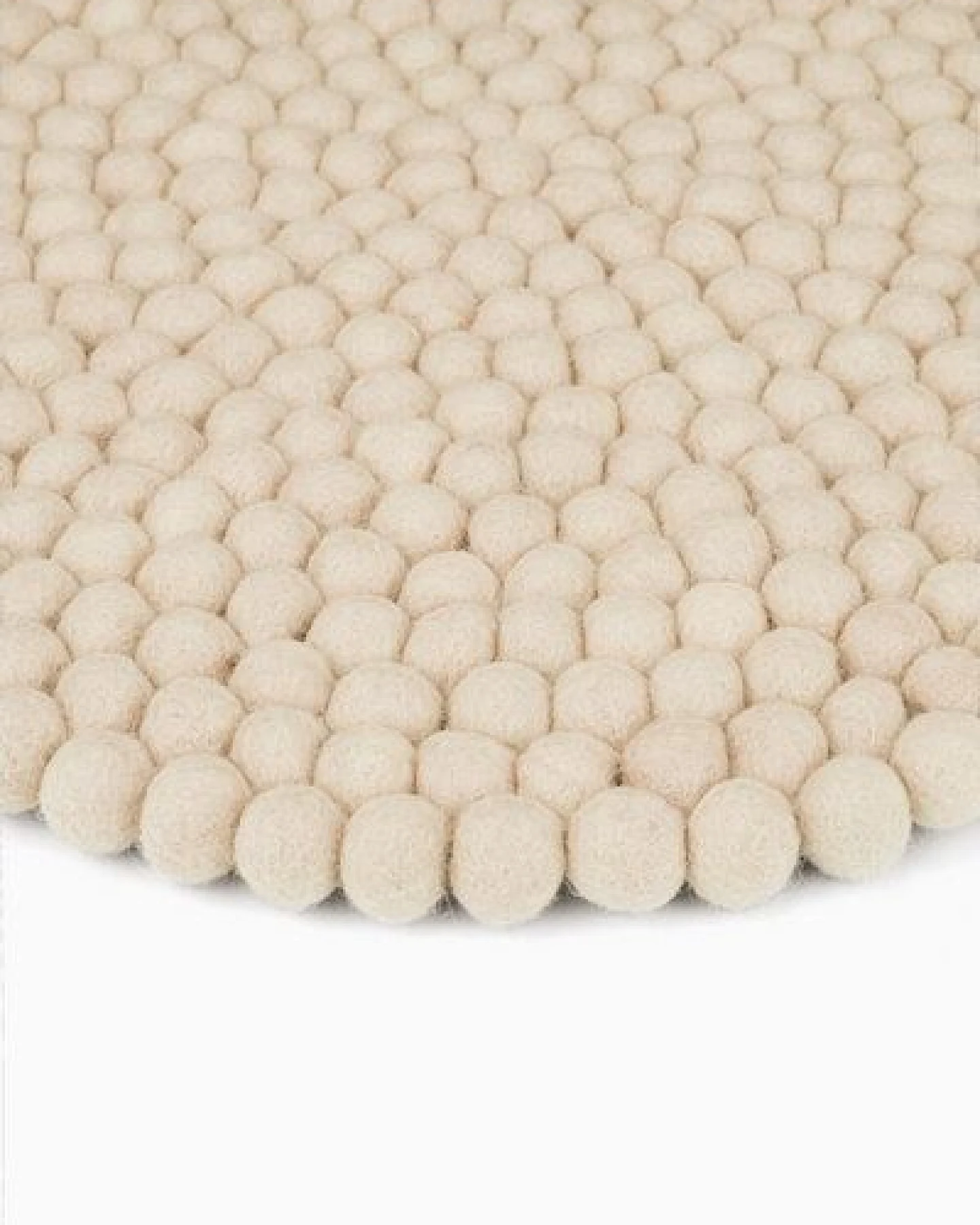 myfelt Filzkugel Sitzauflage (⌀ 36 cm, 36 x 36 cm) – Ansicht 2
