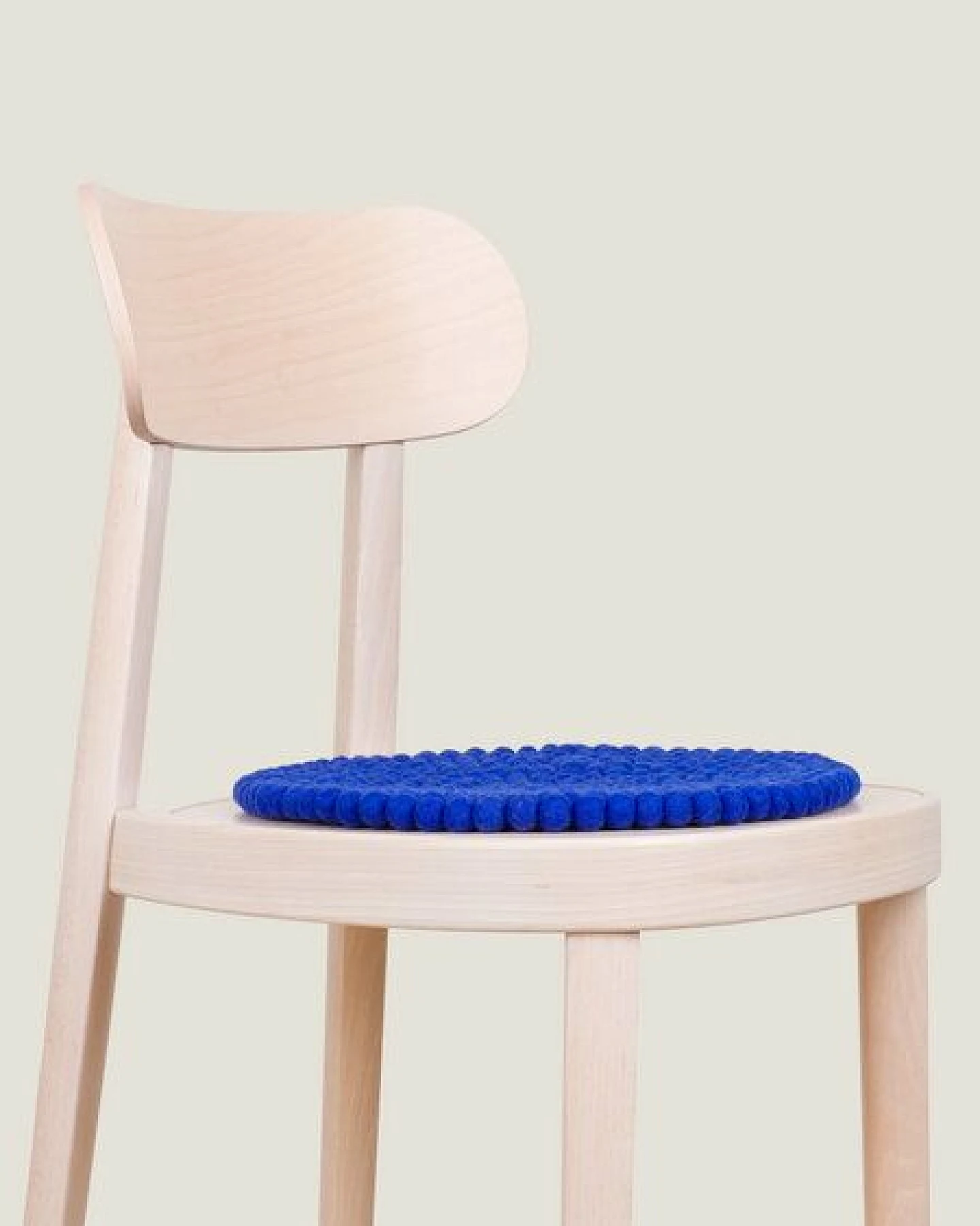 myfelt Filzkugel Sitzauflage (⌀ 36 cm, 36 x 36 cm) – Ansicht 4