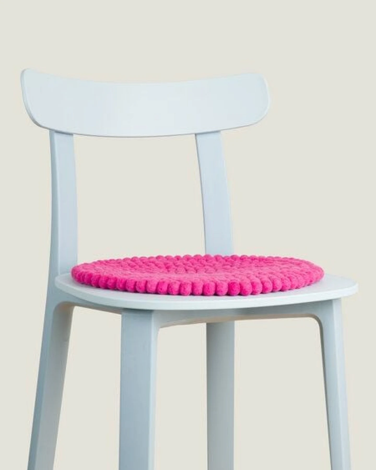myfelt Filzkugel Sitzauflage (⌀ 36 cm, 36 x 36 cm) – Ansicht 4