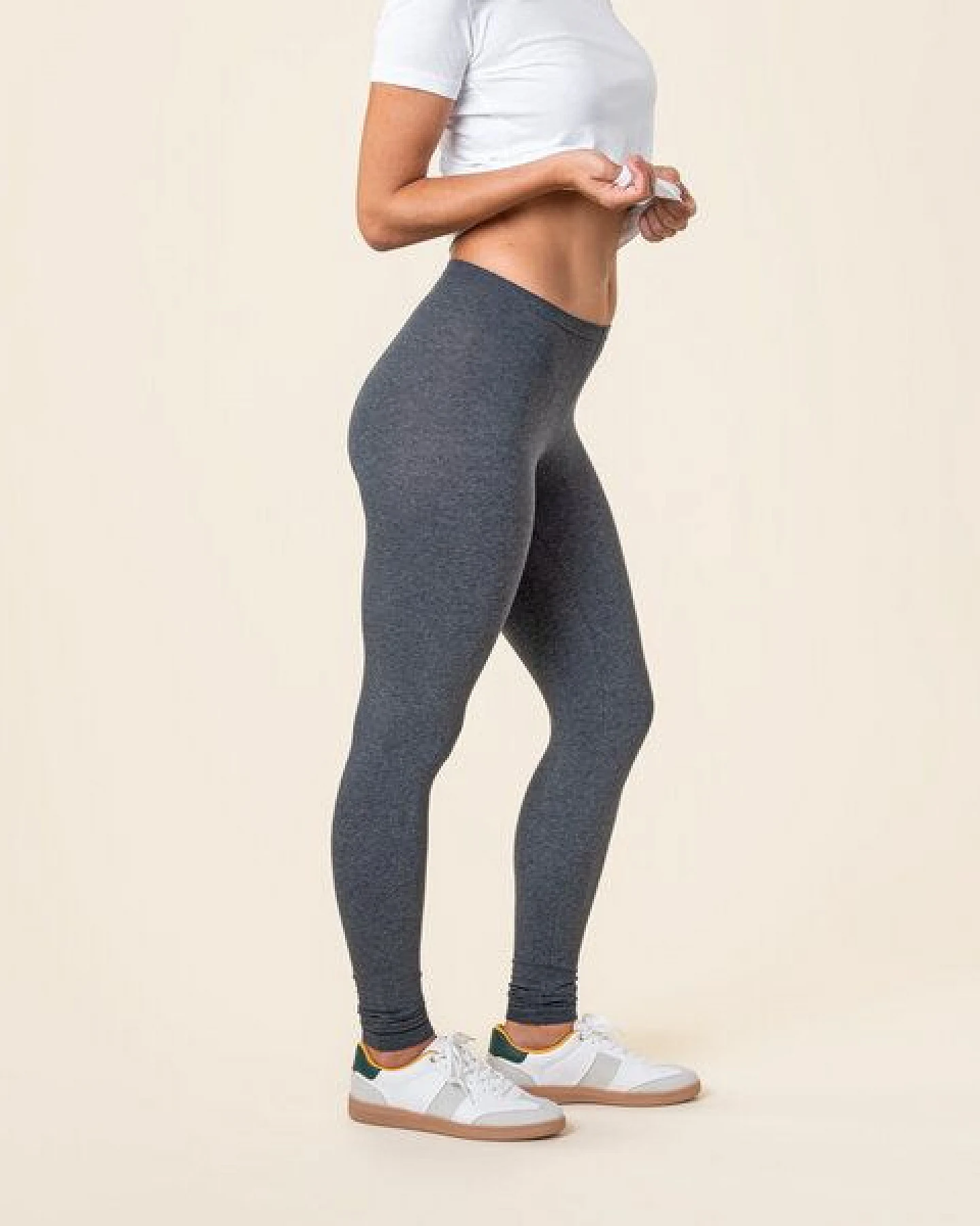 Living Crafts ANNEDORE Bio Leggings Damen – GOTS-Baumwolle, elastisch, nachhaltige Alltags- & Freizeit-Leggings – Ansicht 3