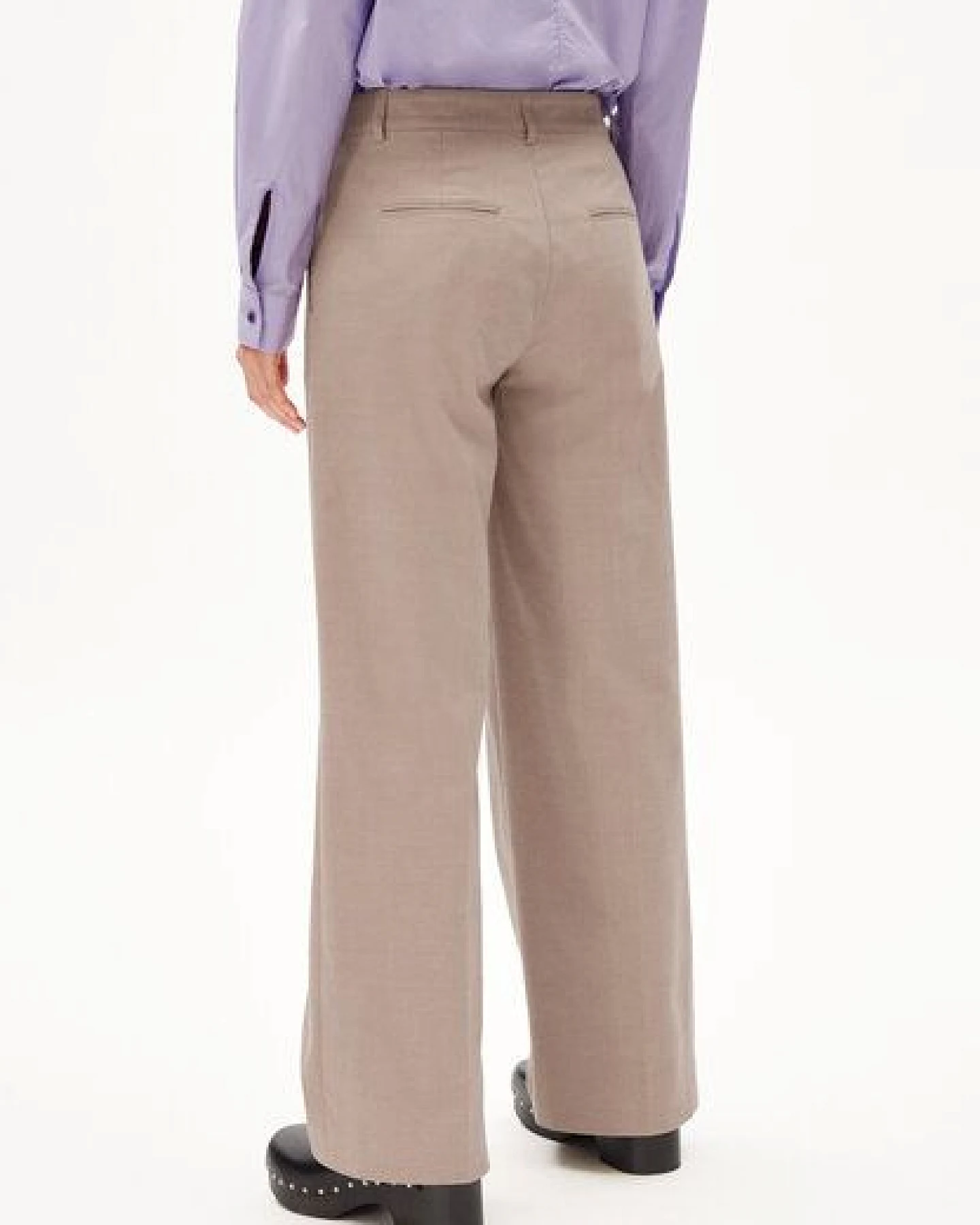 ARMEDANGELS LEANDRAA HANDRAA - Damen Webhose aus Bio-Baumwoll Mix – Ansicht 2