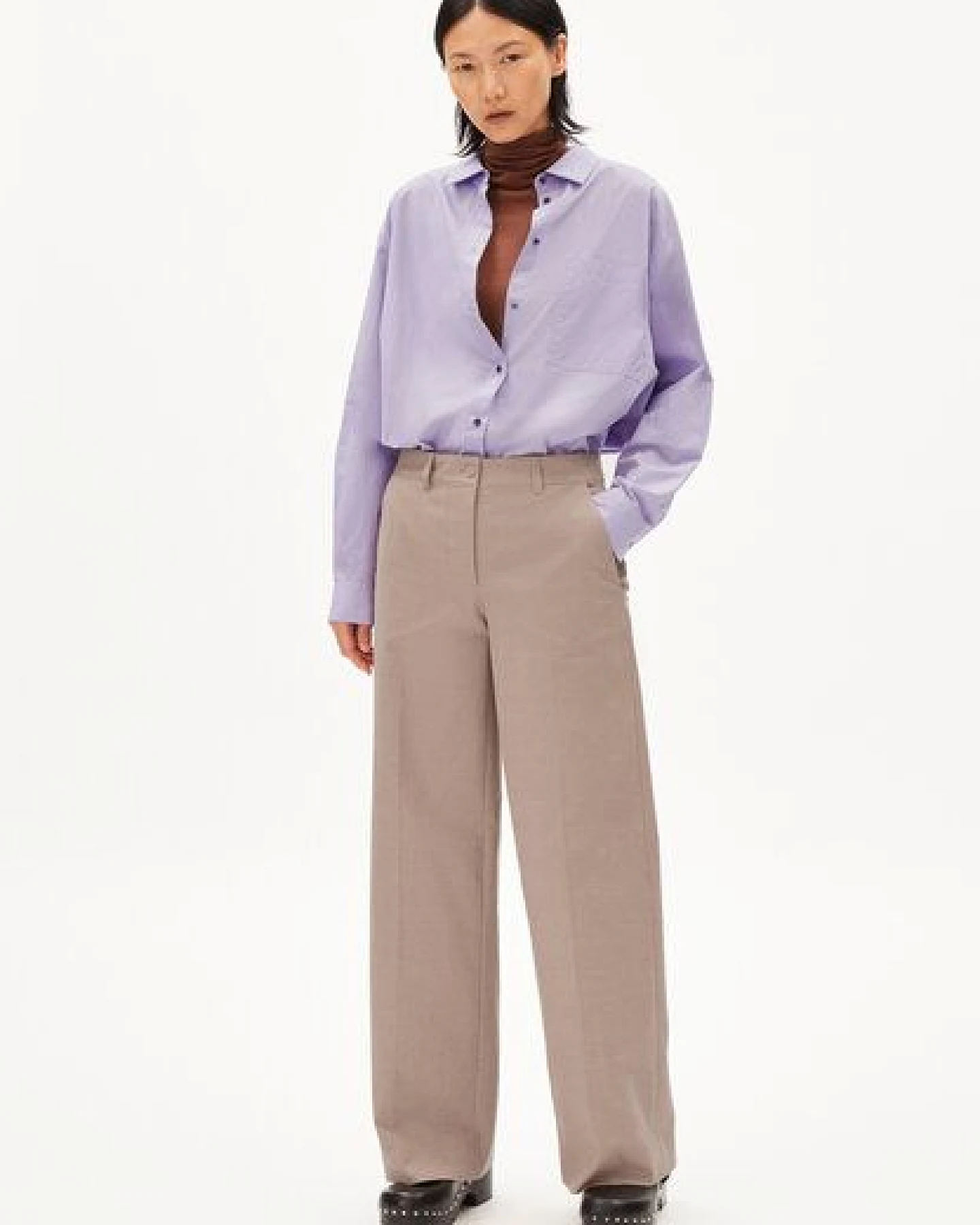 ARMEDANGELS LEANDRAA HANDRAA - Damen Webhose aus Bio-Baumwoll Mix – Ansicht 4