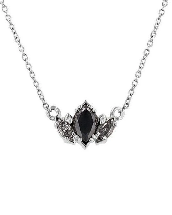 Eppi Halskette mit Salt and Pepper Diamanten in Marquise Form Everline