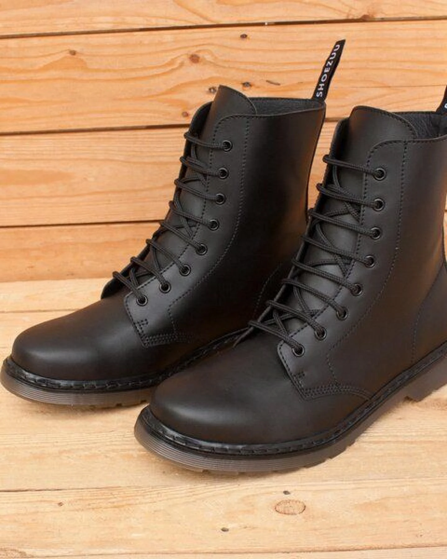 Shoezuu Vegan Vegane 8 Loch UK Boots – Ansicht 2
