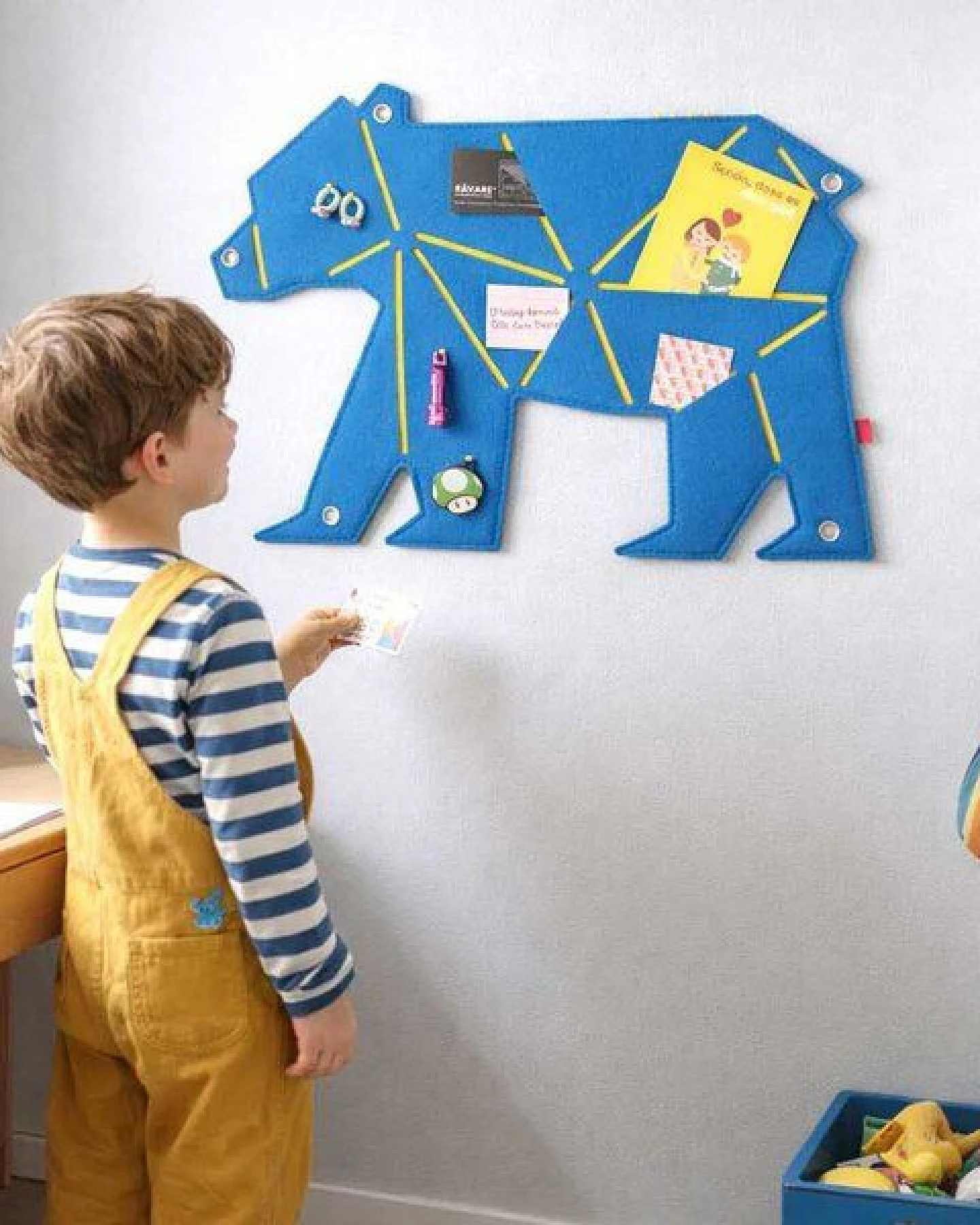 Bären-Pinnwand zum Stecken & Pinnen für Kinderzimmer von RÅVARE (BER) – Ansicht 2