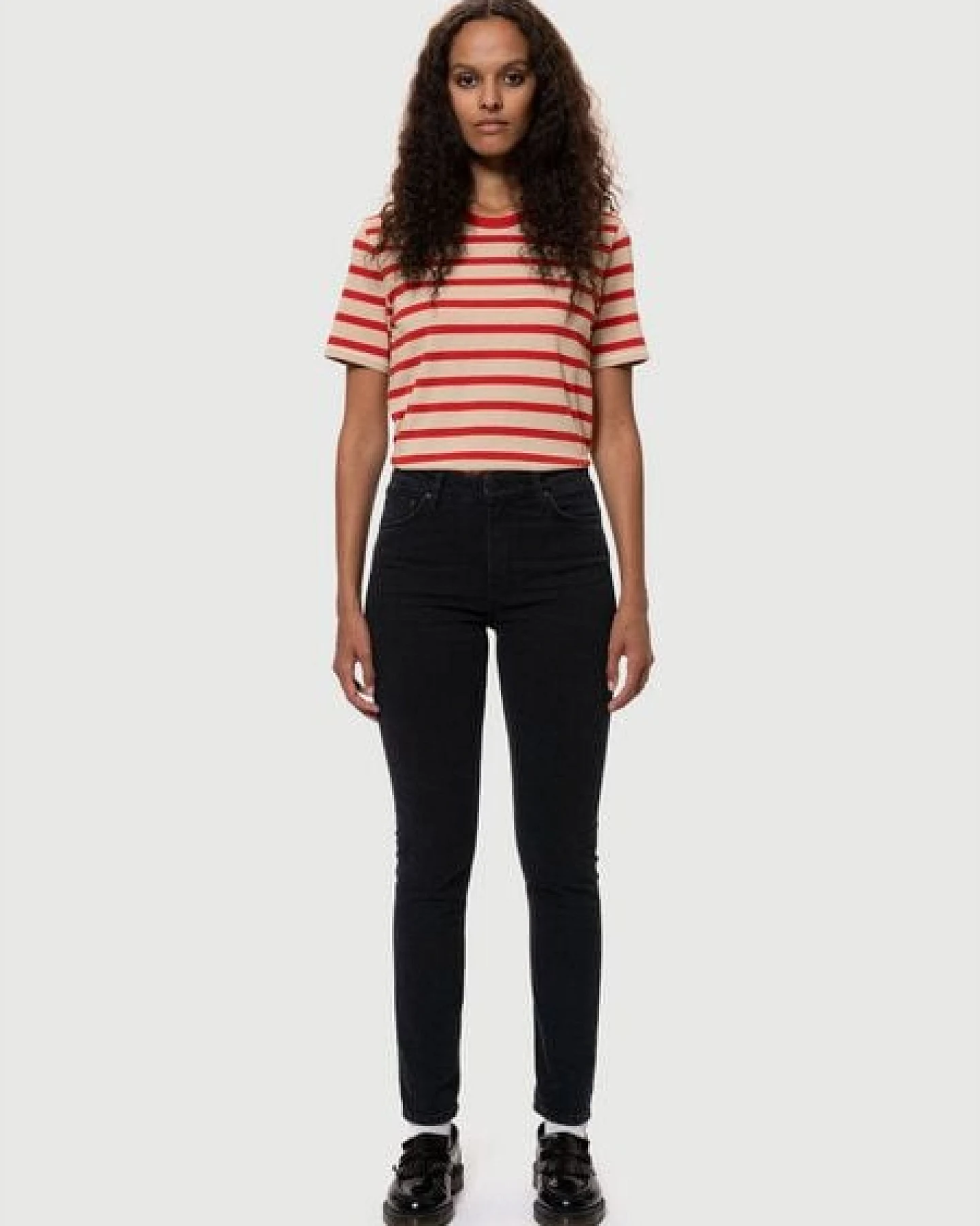 Nudie Jeans Mellow Mae - So Black – Ansicht 2